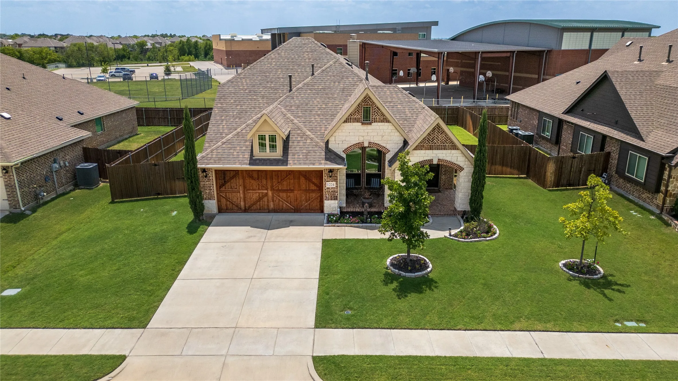 Single Family Residence For Sale in Kaufman County , 1224 Altuda Drive, Forney, Texas 75126, 4 Bedrooms, 3 Bathrooms, 2 Garage spaces, 2,326 Sqft, built in 2021, Price $398,000, mls#21351156, Real Estate Agent in Forney, Homes For Sale in Kaufman county, Homes For Sale in Forney, Realtor in Forney Texas, Real Estate Brokerage Independent Realty Texas, Luminita Cordes Realtor