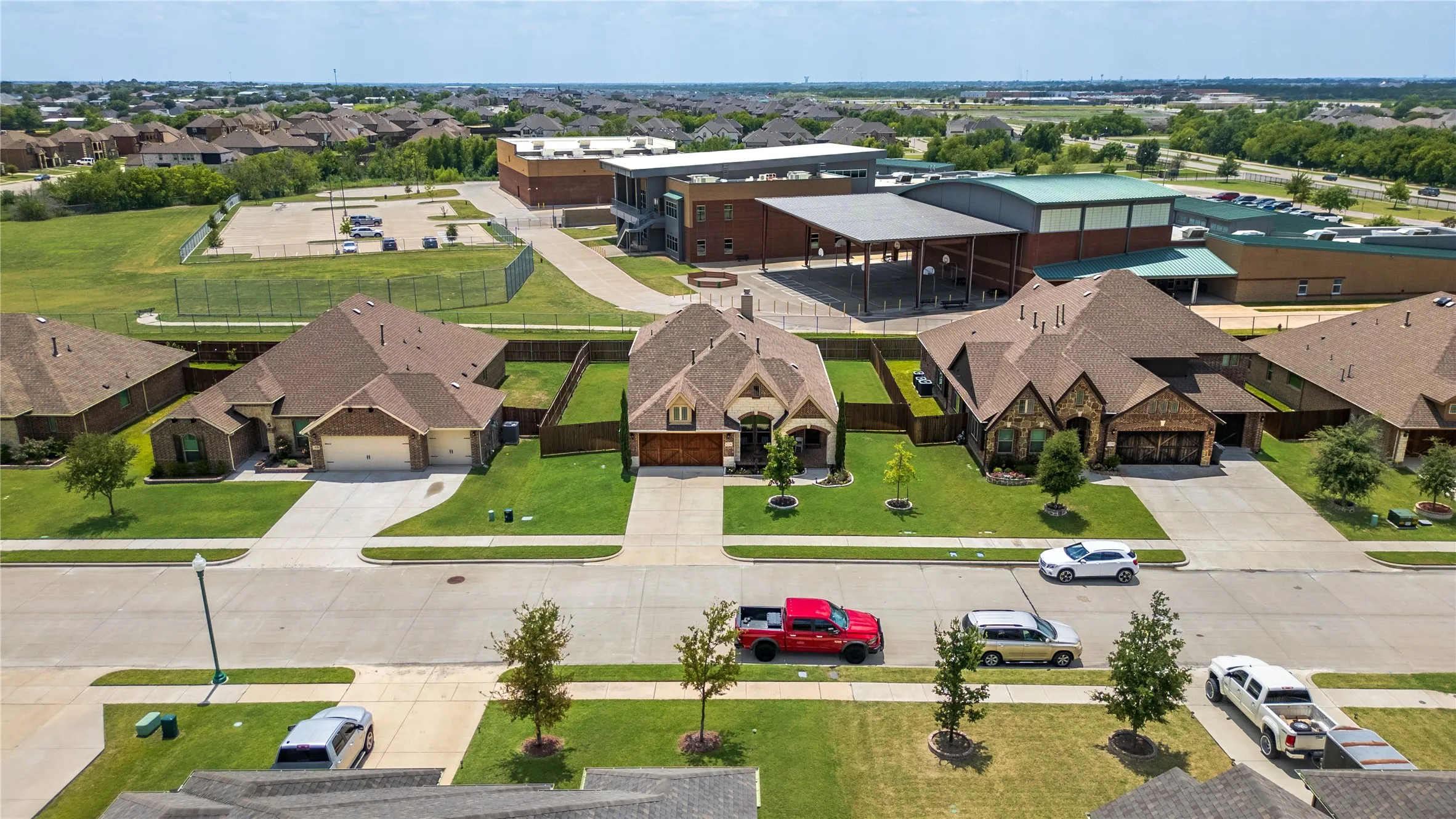 Single Family Residence For Sale in Kaufman County , 1224 Altuda Drive, Forney, Texas 75126, 4 Bedrooms, 3 Bathrooms, 2 Garage spaces, 2,326 Sqft, built in 2021, Price $398,000, mls#21351156, Real Estate Agent in Forney, Homes For Sale in Kaufman county, Homes For Sale in Forney, Realtor in Forney Texas, Real Estate Brokerage Independent Realty Texas, Luminita Cordes Realtor
