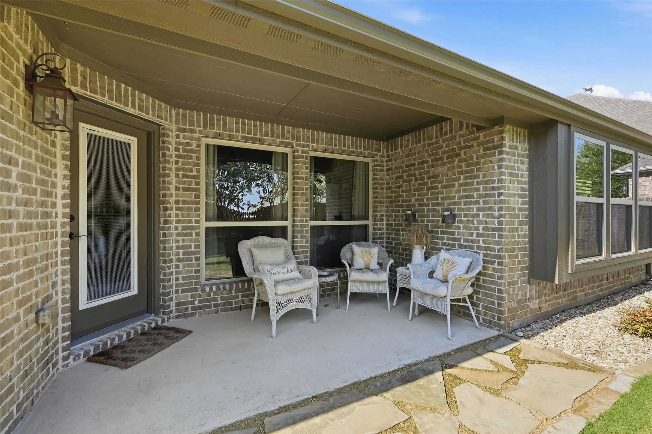 Single Family Residence For Sale in Grayson County , 509 Appaloosa Lane, Sherman, Texas 75092, 3 Bedroom, 2 Bathroom, 2 Garage spaces, 1,578 Sqft, built in 2016, mls#21344935, Real Estate Agent in Sherman, Homes For Sale in Grayson county, Homes For Sale in Sherman, Realtor in Sherman Texas, Real Estate Brokerage Independent Realty Texas, Luminita Cordes Realtor