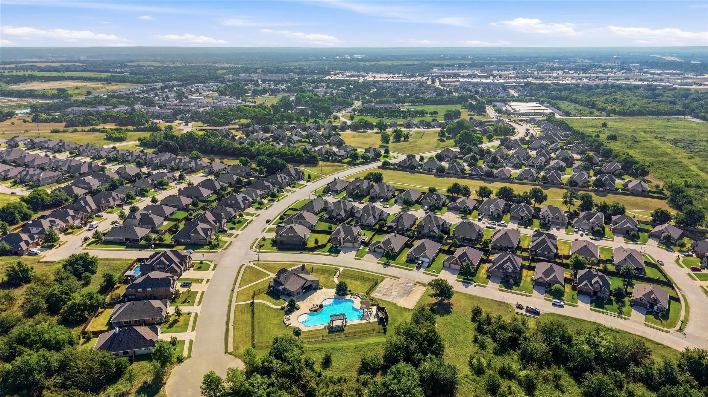 Single Family Residence For Sale in Grayson County , 509 Appaloosa Lane, Sherman, Texas 75092, 3 Bedroom, 2 Bathroom, 2 Garage spaces, 1,578 Sqft, built in 2016, mls#21344935, Real Estate Agent in Sherman, Homes For Sale in Grayson county, Homes For Sale in Sherman, Realtor in Sherman Texas, Real Estate Brokerage Independent Realty Texas, Luminita Cordes Realtor