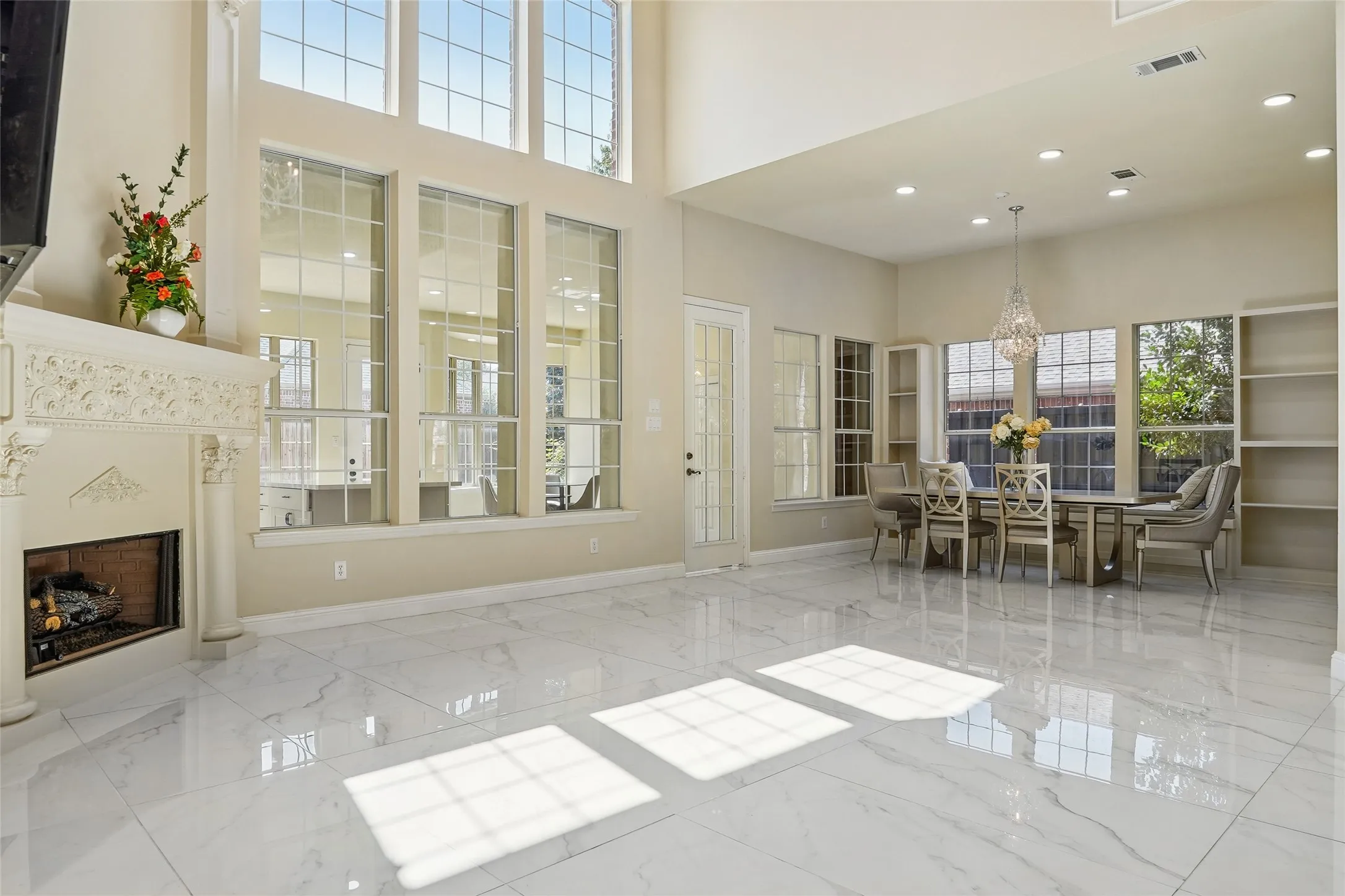 Single Family Residence For Sale in Denton County , 6608 Terrace Mill Lane, Plano, Texas 75024, 5 Bedroom, 4 Bathroom, 3 Garage spaces, 4,602 Sqft, built in 2003, mls#21351227, Real Estate Agent in Plano, Homes For Sale in Denton county, Homes For Sale in Plano, Realtor in Plano Texas, Real Estate Brokerage Independent Realty Texas, Luminita Cordes Realtor