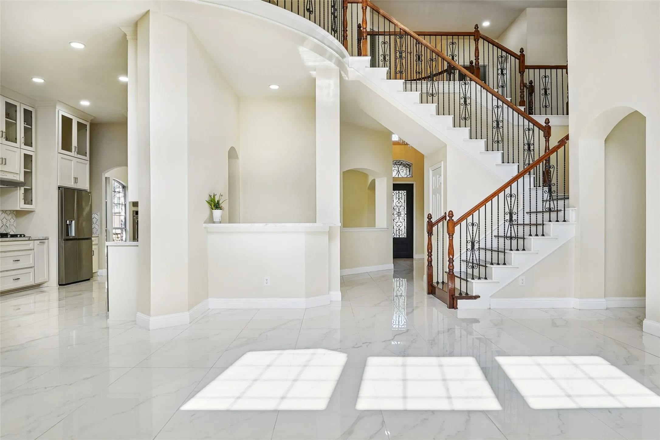 Single Family Residence For Sale in Denton County , 6608 Terrace Mill Lane, Plano, Texas 75024, 5 Bedroom, 4 Bathroom, 3 Garage spaces, 4,602 Sqft, built in 2003, mls#21351227, Real Estate Agent in Plano, Homes For Sale in Denton county, Homes For Sale in Plano, Realtor in Plano Texas, Real Estate Brokerage Independent Realty Texas, Luminita Cordes Realtor