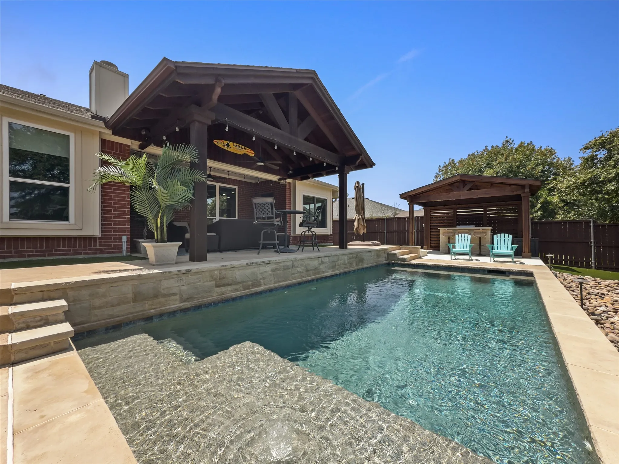 Single Family Residence For Sale in Dallas County , 8409 Victory Street, Rowlett, Texas 75089, 4 Bedroom, 2 Bathroom, 2 Garage spaces, 2,077 Sqft, built in 2002, mls#21351292, Real Estate Agent in Rowlett, Homes For Sale in Dallas county, Homes For Sale in Rowlett, Realtor in Rowlett Texas, Real Estate Brokerage Independent Realty Texas, Luminita Cordes Realtor