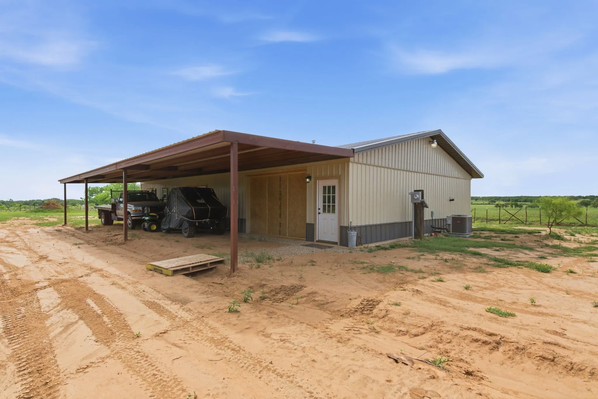 Farm For Sale in Callahan County , 8315 CR 403, Cisco, Texas 76437, 3 Bedrooms, 2 Bathrooms, Garage spaces, 1,144 Sqft, built in 2023, Price $1,200,000, mls#21350432, Real Estate Agent in Cisco, Homes For Sale in Callahan county, Homes For Sale in Cisco, Realtor in Cisco Texas, Real Estate Brokerage Independent Realty Texas, Luminita Cordes Realtor