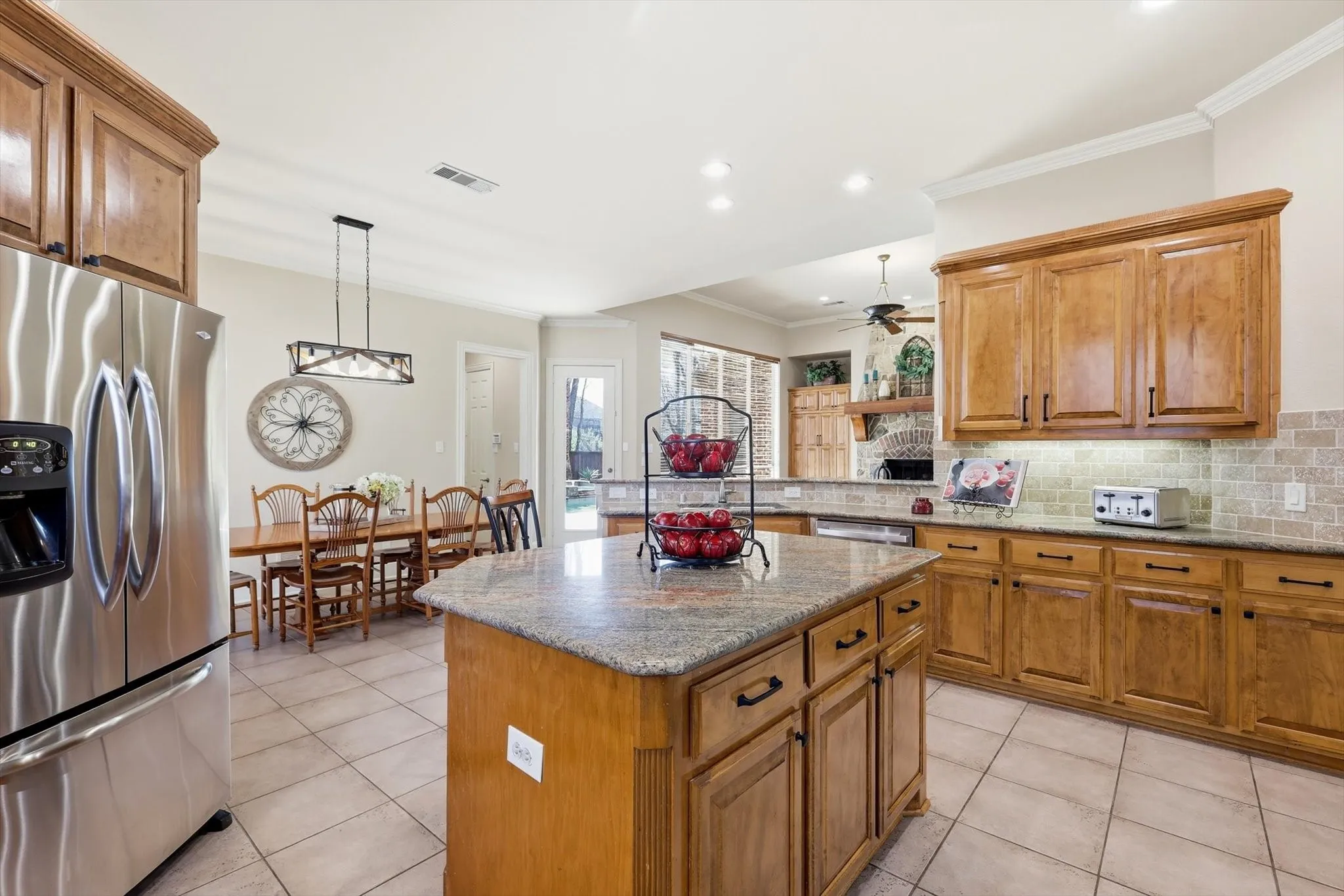 Single Family Residence For Sale in Denton County , 4629 Manor Way, Flower Mound, Texas 75028, 5 Bedroom, 5 Bathroom, 3 Garage spaces, 4,599 Sqft, built in 2000, mls#21351027, Real Estate Agent in Flower Mound, Homes For Sale in Denton county, Homes For Sale in Flower Mound, Realtor in Flower Mound Texas, Real Estate Brokerage Independent Realty Texas, Luminita Cordes Realtor