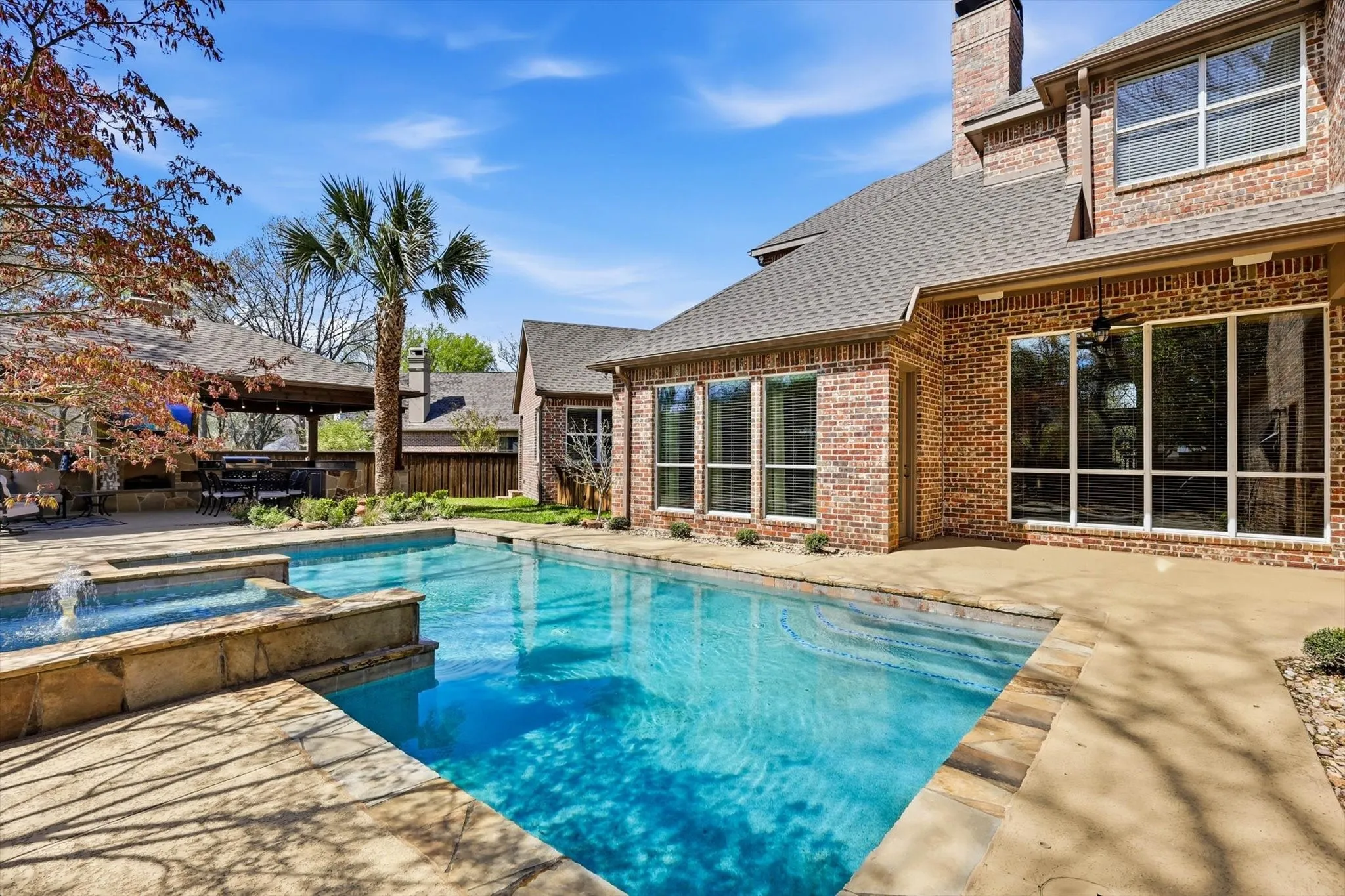 Single Family Residence For Sale in Denton County , 4629 Manor Way, Flower Mound, Texas 75028, 5 Bedroom, 5 Bathroom, 3 Garage spaces, 4,599 Sqft, built in 2000, mls#21351027, Real Estate Agent in Flower Mound, Homes For Sale in Denton county, Homes For Sale in Flower Mound, Realtor in Flower Mound Texas, Real Estate Brokerage Independent Realty Texas, Luminita Cordes Realtor