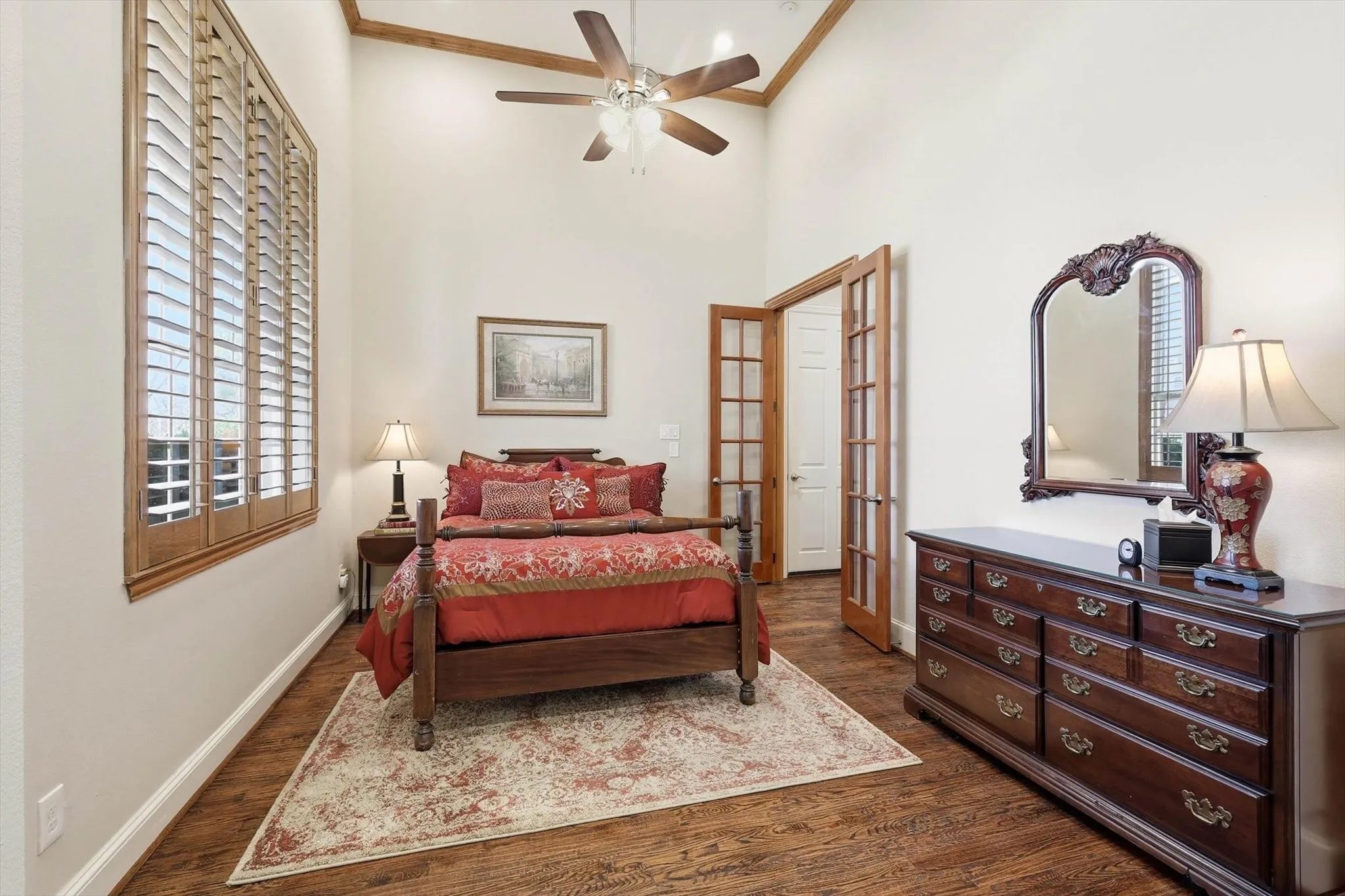 Single Family Residence For Sale in Denton County , 4629 Manor Way, Flower Mound, Texas 75028, 5 Bedroom, 5 Bathroom, 3 Garage spaces, 4,599 Sqft, built in 2000, mls#21351027, Real Estate Agent in Flower Mound, Homes For Sale in Denton county, Homes For Sale in Flower Mound, Realtor in Flower Mound Texas, Real Estate Brokerage Independent Realty Texas, Luminita Cordes Realtor