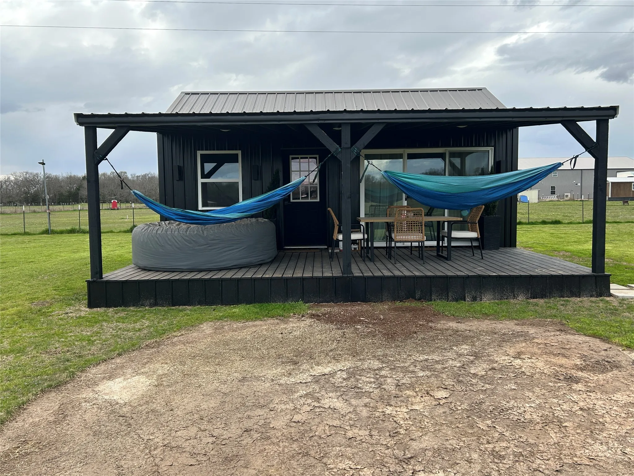 Guest House in Backyard with full bath