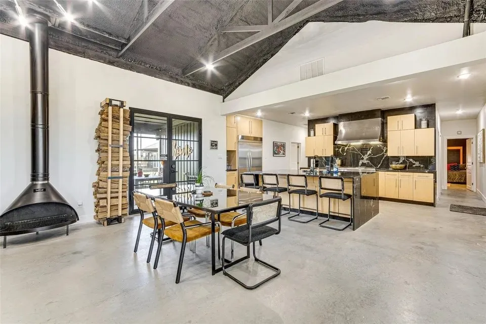 Single Family Residence For Sale in Rains County , 1841 Rs County Road 1402, Point, Texas 75472, 5 Bedroom, 4 Bathroom, 3 Garage spaces, 4,132 Sqft, built in 2022, mls#21351305, Real Estate Agent in Point, Homes For Sale in Rains county, Homes For Sale in Point, Realtor in Point Texas, Real Estate Brokerage Independent Realty Texas, Luminita Cordes Realtor