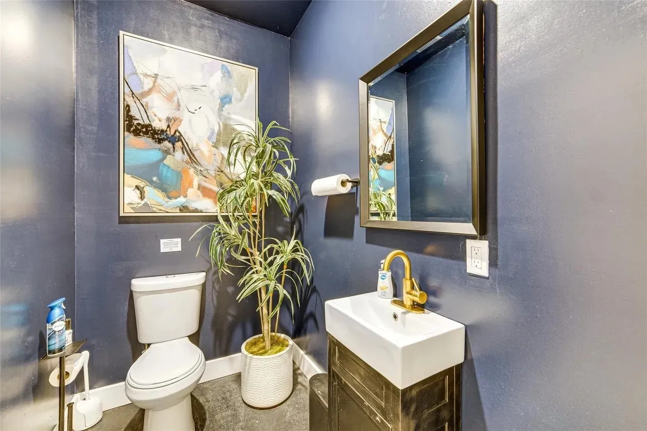 Half Bath