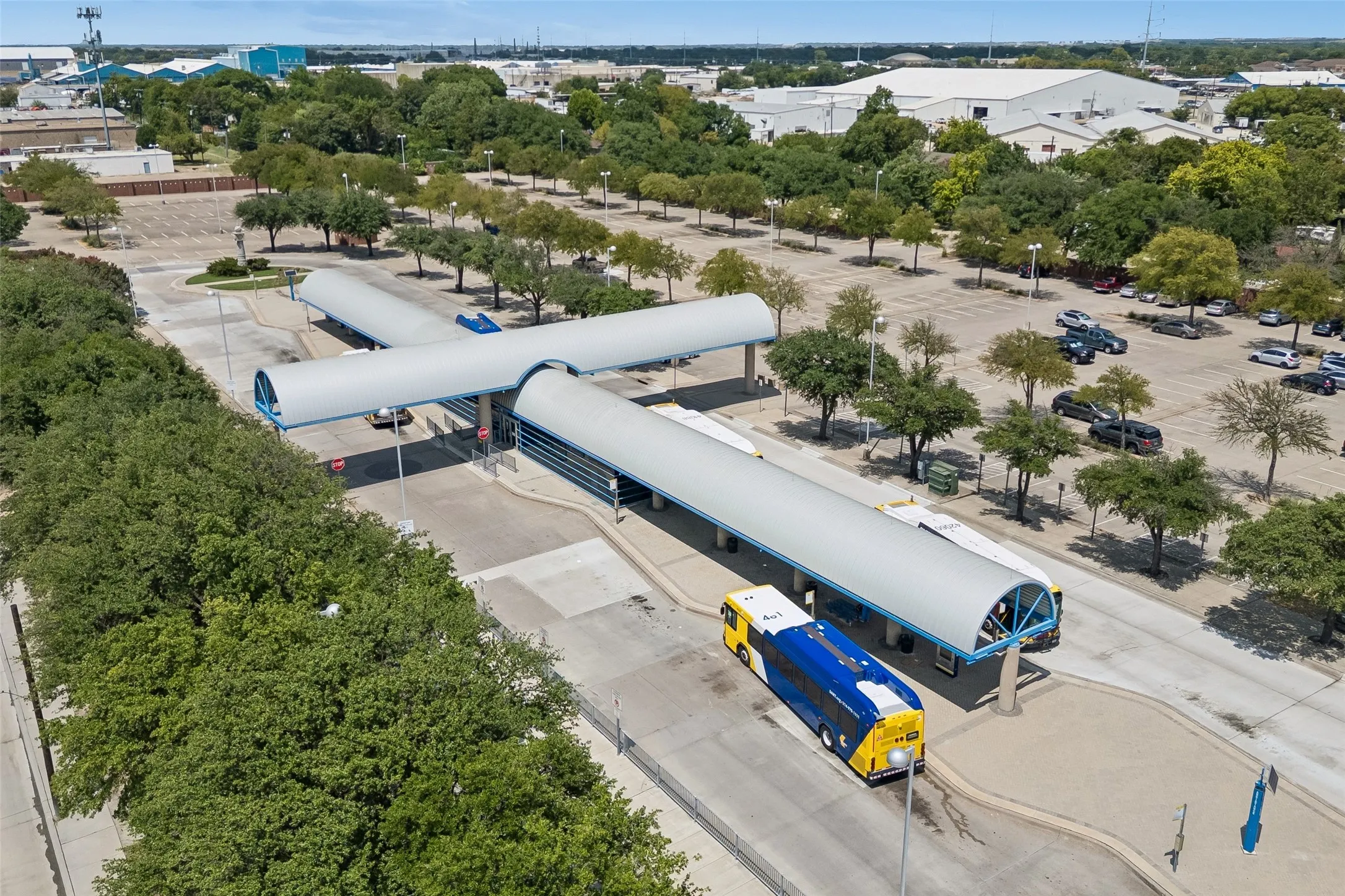 Quadruplex For Sale in Dallas County , 4013 N Garland Avenue 1, Garland, Texas 75040, 10 Bedroom, 8 Bathroom, Garage spaces, 4,089 Sqft, built in 1984, Price $668,000, mls#21349483, Real Estate Agent in Garland, Homes For Sale in Dallas county, Homes For Sale in Garland, Realtor in Garland Texas, Real Estate Brokerage Independent Realty Texas, Luminita Cordes Realtor