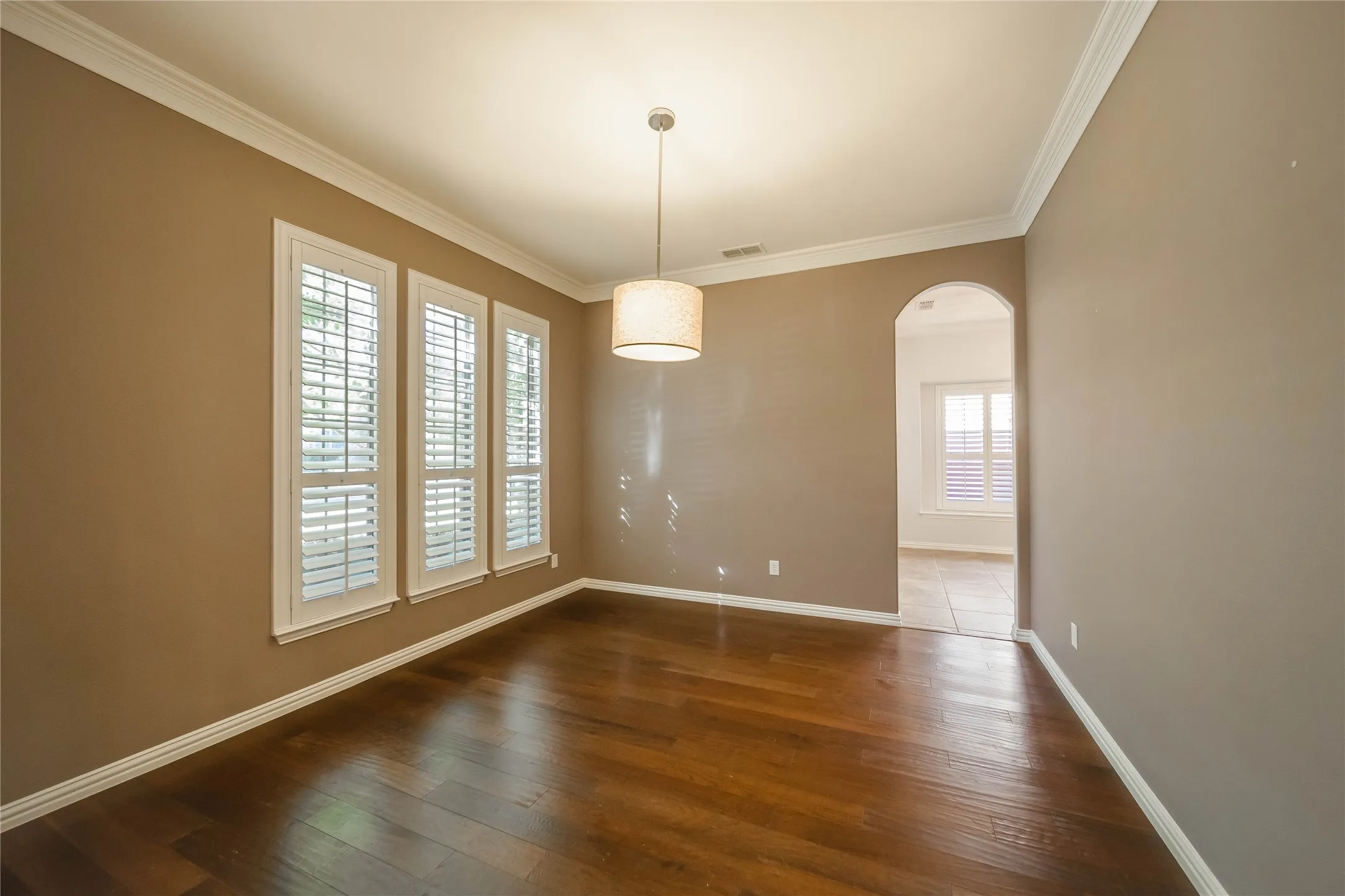 Single Family Residence For Rent in Collin County , 1810 Port Isabel Drive, Allen, Texas 75013, 5 Bedroom, 4 Bathroom, 2 Garage spaces, 3,362 Sqft, built in 2005, mls#21351307, Real Estate Agent in Allen, Homes For Rent in Collin county, Homes For Rent in Allen, Realtor in Allen Texas, Real Estate Brokerage Independent Realty Texas, Luminita Cordes Realtor