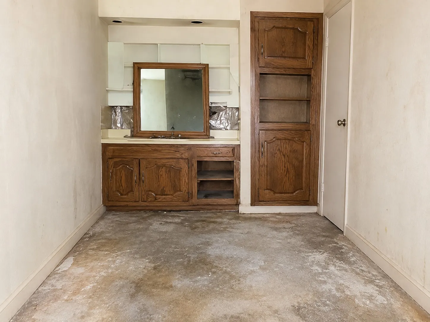 Single Family Residence For Sale in Collin County , 116 Mallard Point, Wylie, Texas 75098, 3 Bedroom, 2 Bathroom, 3 Garage spaces, 2,282 Sqft, built in 1982, mls#21351064, Real Estate Agent in Wylie, Homes For Sale in Collin county, Homes For Sale in Wylie, Realtor in Wylie Texas, Real Estate Brokerage Independent Realty Texas, Luminita Cordes Realtor