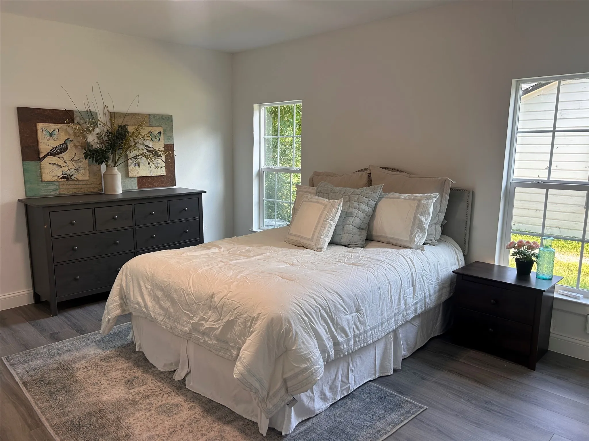 Duplex For Rent in Tarrant County , 211 Kerby Street, Arlington, Texas 76013, 1 Bedroom, 1 Bathroom, 1 Garage spaces, 687 Sqft, built in 1951, mls#21348761, Real Estate Agent in Arlington, Homes For Rent in Tarrant county, Homes For Rent in Arlington, Realtor in Arlington Texas, Real Estate Brokerage Independent Realty Texas, Luminita Cordes Realtor