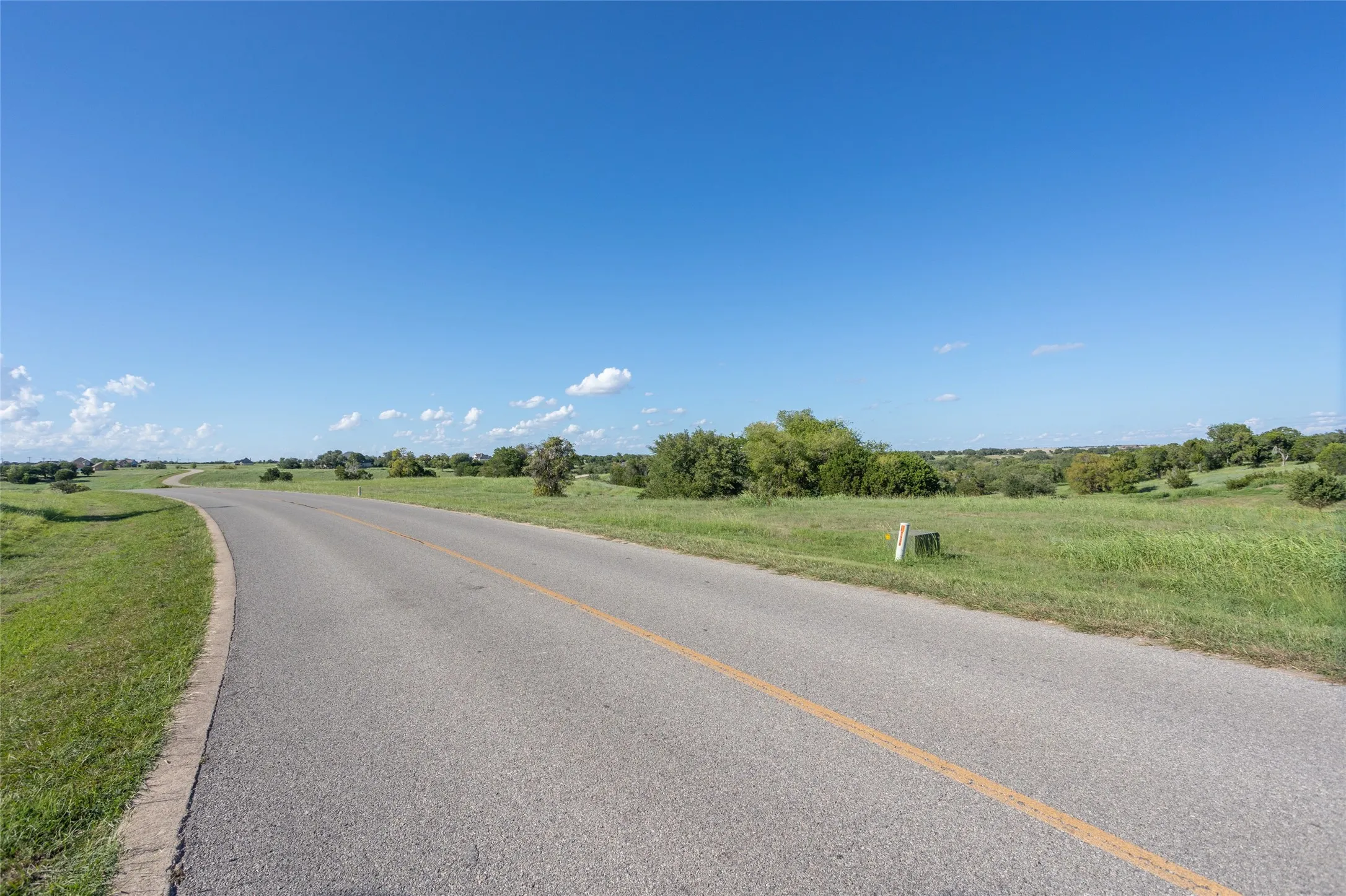 Unimproved Land For Sale in Johnson County , 7509 Retreat Boulevard, Cleburne, Texas 76033, 0, 0, Garage spaces, 0 Sqft, built in 0, Price $62,000, mls#21351263, Real Estate Agent in Cleburne, Homes For Sale in Johnson county, Homes For Sale in Cleburne, Realtor in Cleburne Texas, Real Estate Brokerage Independent Realty Texas, Luminita Cordes Realtor