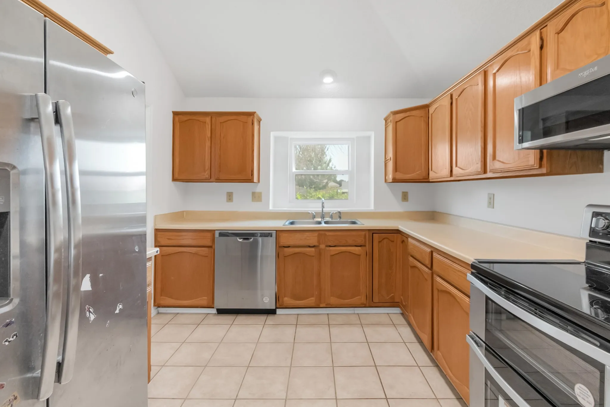 Single Family Residence For Sale in Denton County , 4112 Durbin Drive, The Colony, Texas 75056, 3 Bedroom, 2 Bathroom, 2 Garage spaces, 1,533 Sqft, built in 1987, mls#21351053, Real Estate Agent in The Colony, Homes For Sale in Denton county, Homes For Sale in The Colony, Realtor in The Colony Texas, Real Estate Brokerage Independent Realty Texas, Luminita Cordes Realtor