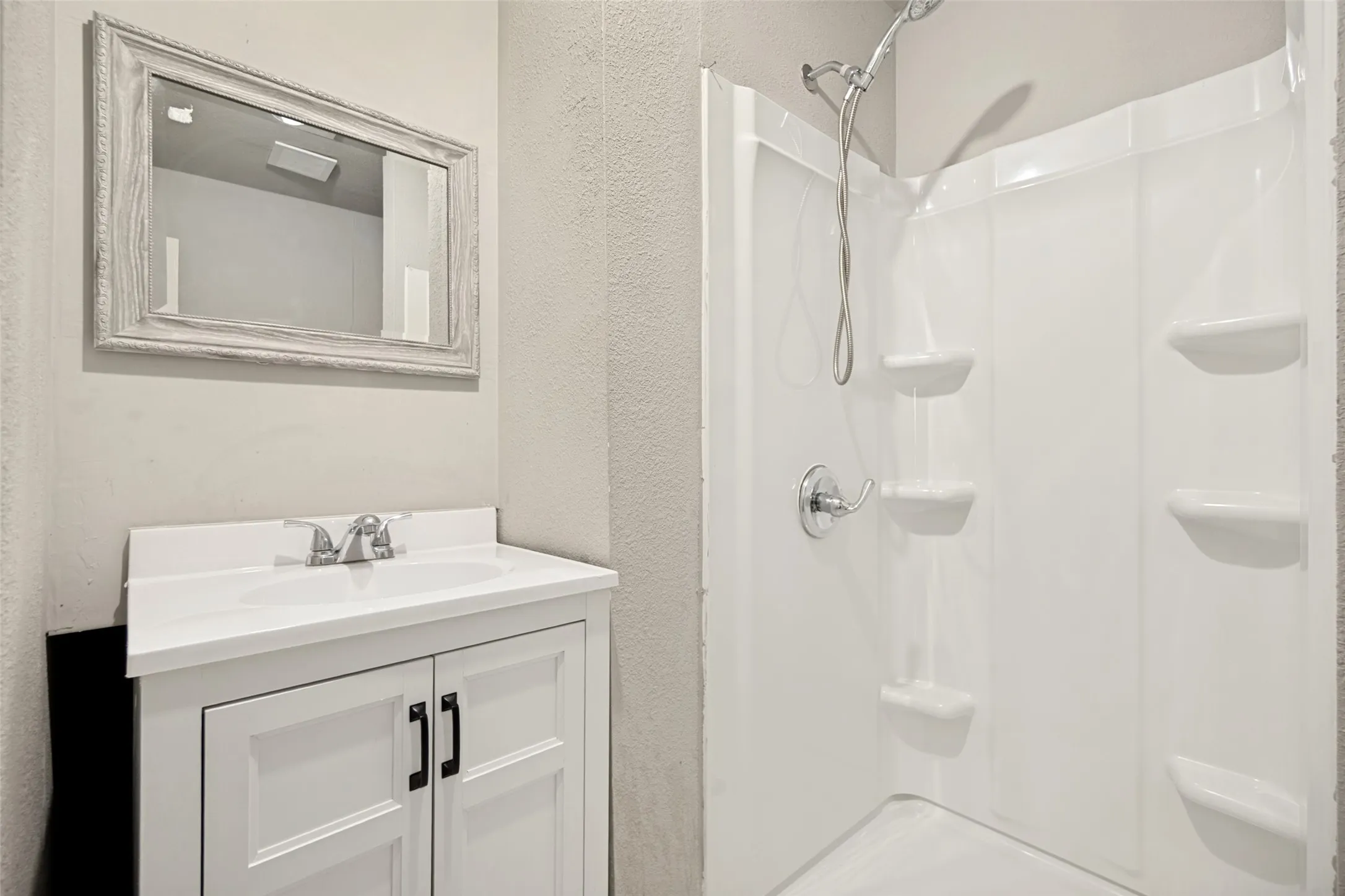 Single Family Residence For Sale in Dallas County , 6625 Speight Street, Dallas, Texas 75232, 5 Bedroom, 3 Bathroom, Garage spaces, 1,913 Sqft, built in 1949, mls#21351294, Real Estate Agent in Dallas, Homes For Sale in Dallas county, Homes For Sale in Dallas, Realtor in Dallas Texas, Real Estate Brokerage Independent Realty Texas, Luminita Cordes Realtor
