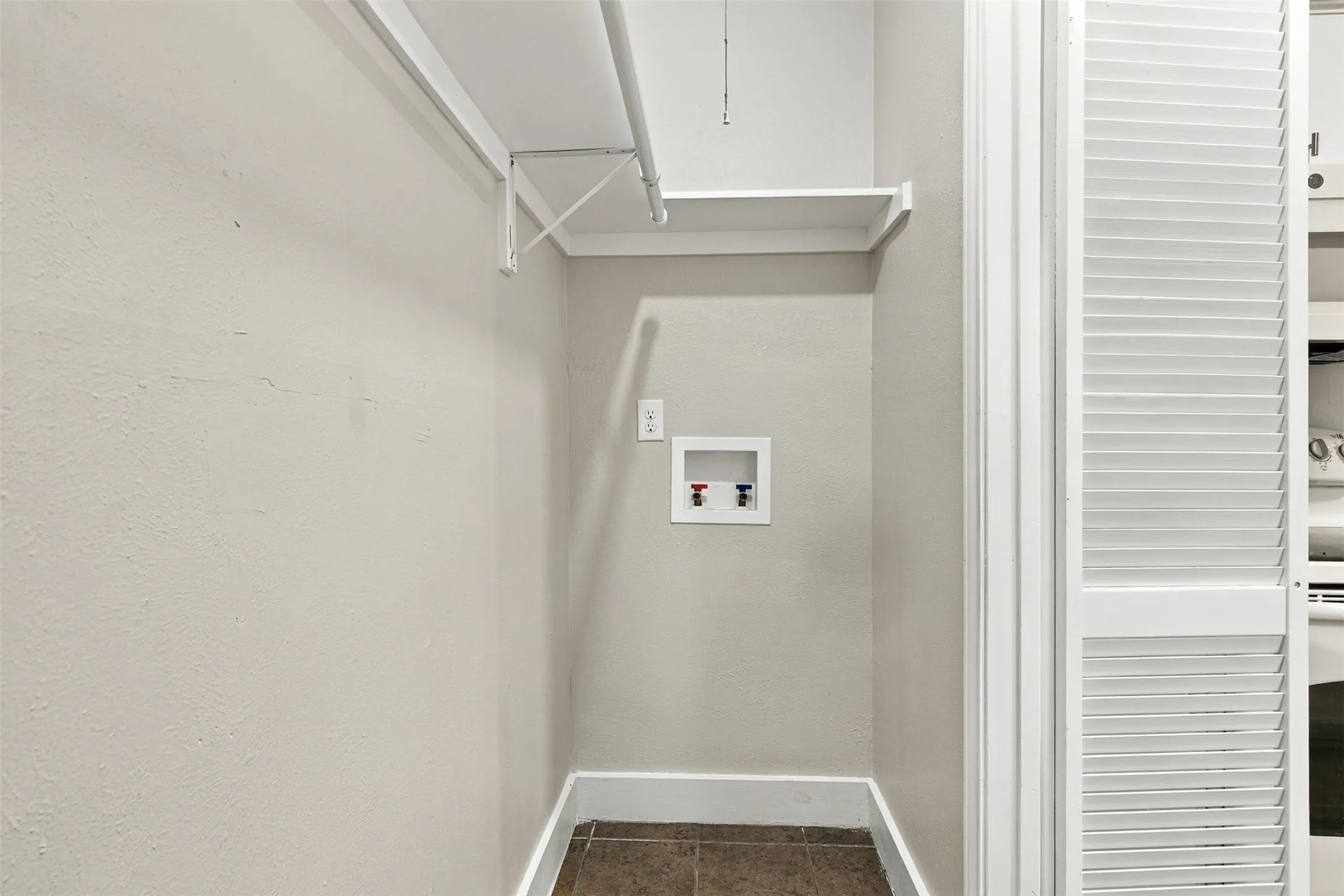 Single Family Residence For Rent in Johnson County , 335 Springwillow Road, Burleson, Texas 76028, 3 Bedroom, 2 Bathroom, 2 Garage spaces, 1,148 Sqft, built in 1971, mls#21350818, Real Estate Agent in Burleson, Homes For Rent in Johnson county, Homes For Rent in Burleson, Realtor in Burleson Texas, Real Estate Brokerage Independent Realty Texas, Luminita Cordes Realtor