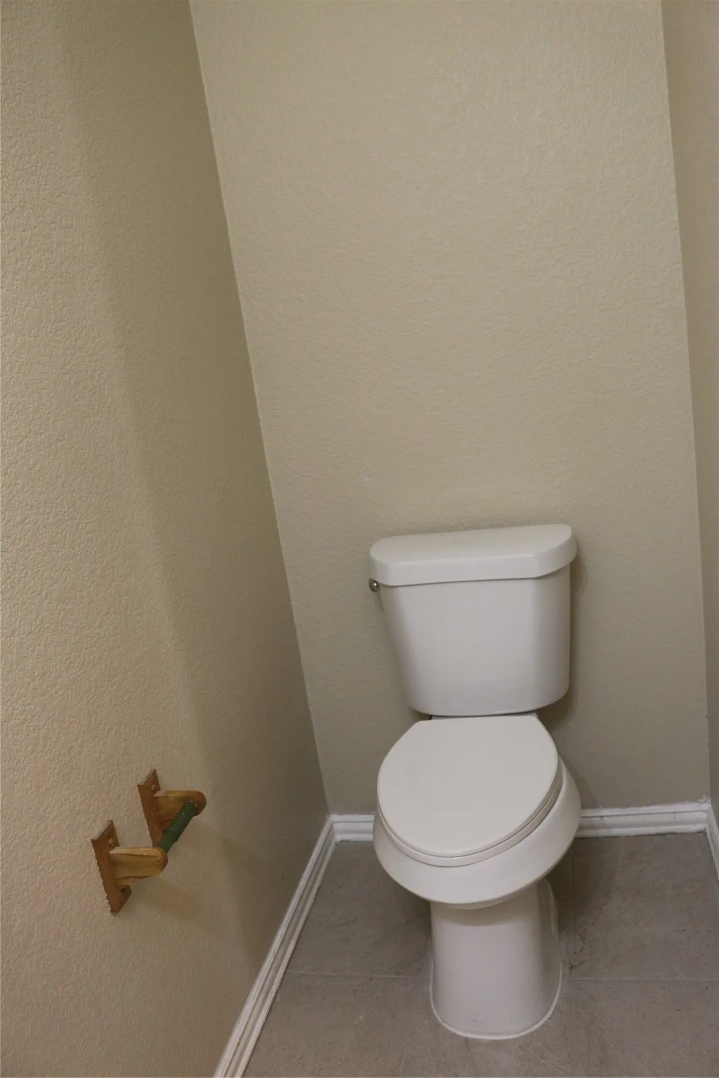 Townhouse For Rent in Collin County , 327 Regency Drive, Allen, Texas 75002, 3 Bedroom, 3 Bathroom, 2 Garage spaces, 1,894 Sqft, built in 2008, mls#21351345, Real Estate Agent in Allen, Homes For Rent in Collin county, Homes For Rent in Allen, Realtor in Allen Texas, Real Estate Brokerage Independent Realty Texas, Luminita Cordes Realtor