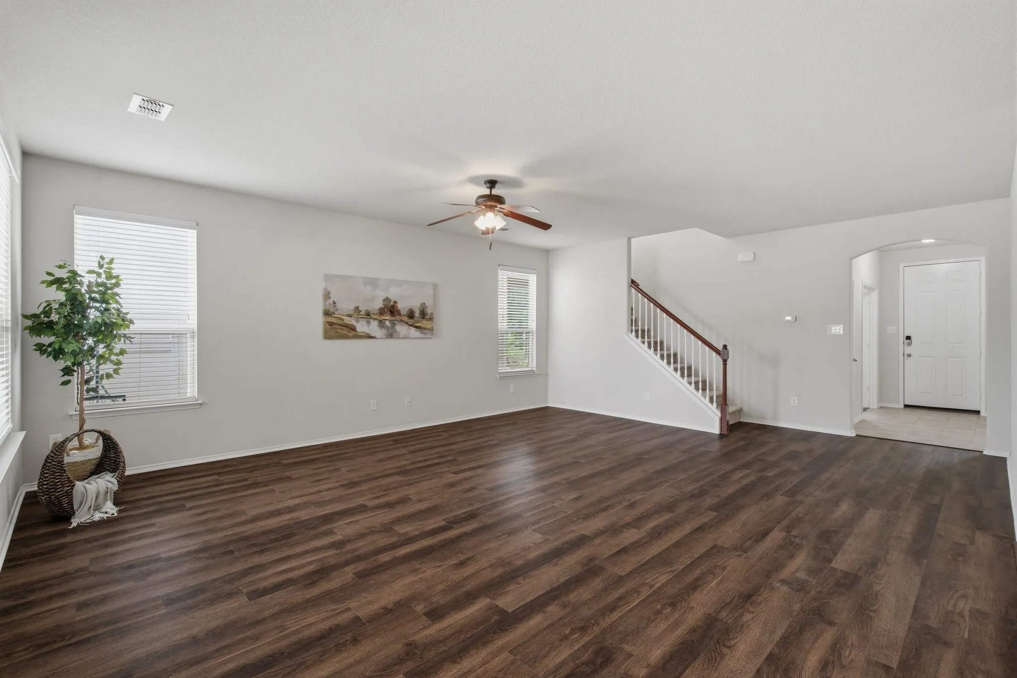 Single Family Residence For Sale in Denton County , 1108 Black Cherry Drive, Aubrey, Texas 76227, 4 Bedroom, 3 Bathroom, 2 Garage spaces, 3,062 Sqft, built in 2014, mls#21351275, Real Estate Agent in Aubrey, Homes For Sale in Denton county, Homes For Sale in Aubrey, Realtor in Aubrey Texas, Real Estate Brokerage Independent Realty Texas, Luminita Cordes Realtor