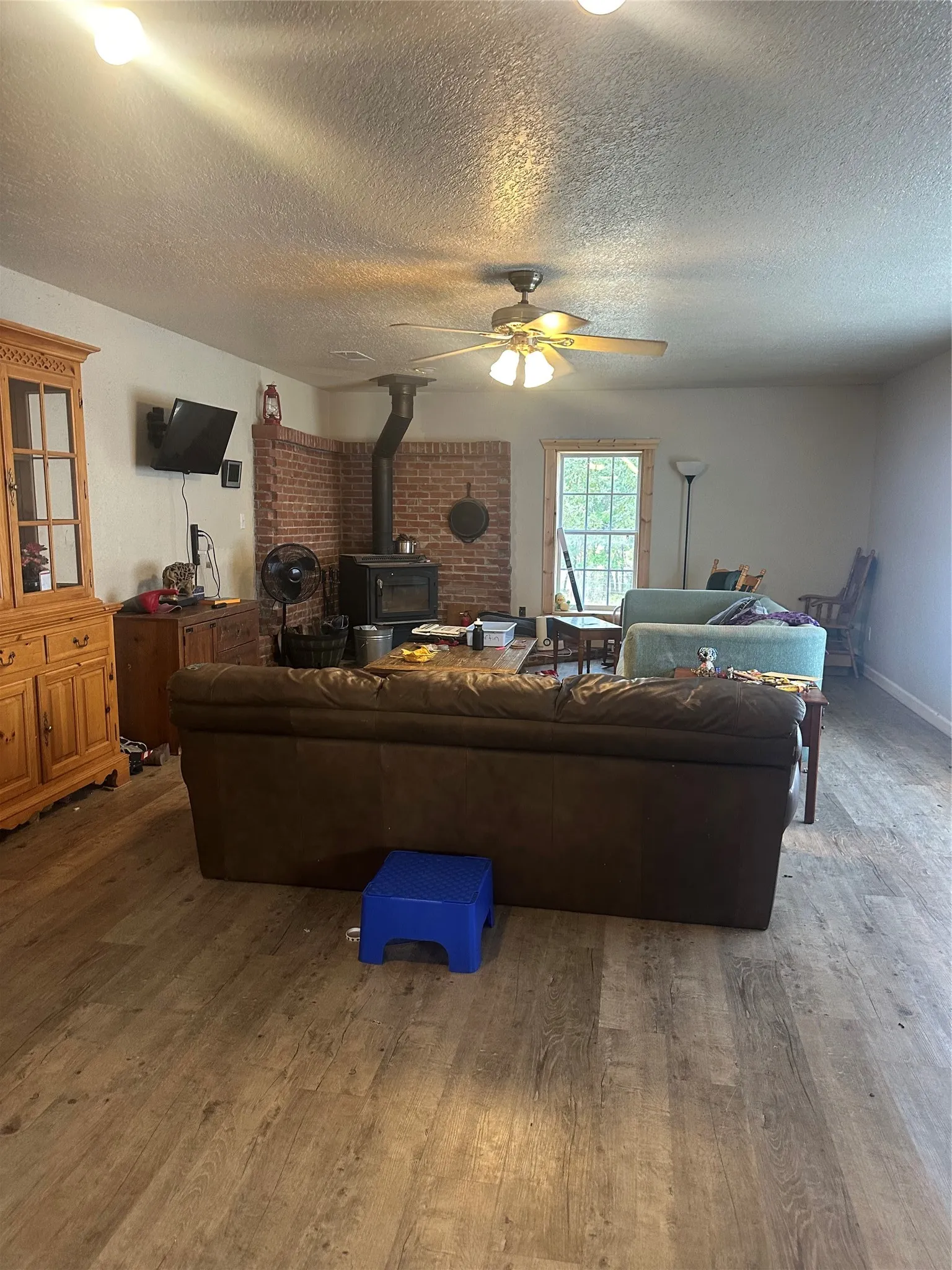 Single Family Residence For Sale in Wise County , 362 County Road 1270, Alvord, Texas 76225, 3 Bedroom, 2 Bathroom, Garage spaces, 2,400 Sqft, built in 2002, mls#21348031, Real Estate Agent in Alvord, Homes For Sale in Wise county, Homes For Sale in Alvord, Realtor in Alvord Texas, Real Estate Brokerage Independent Realty Texas, Luminita Cordes Realtor