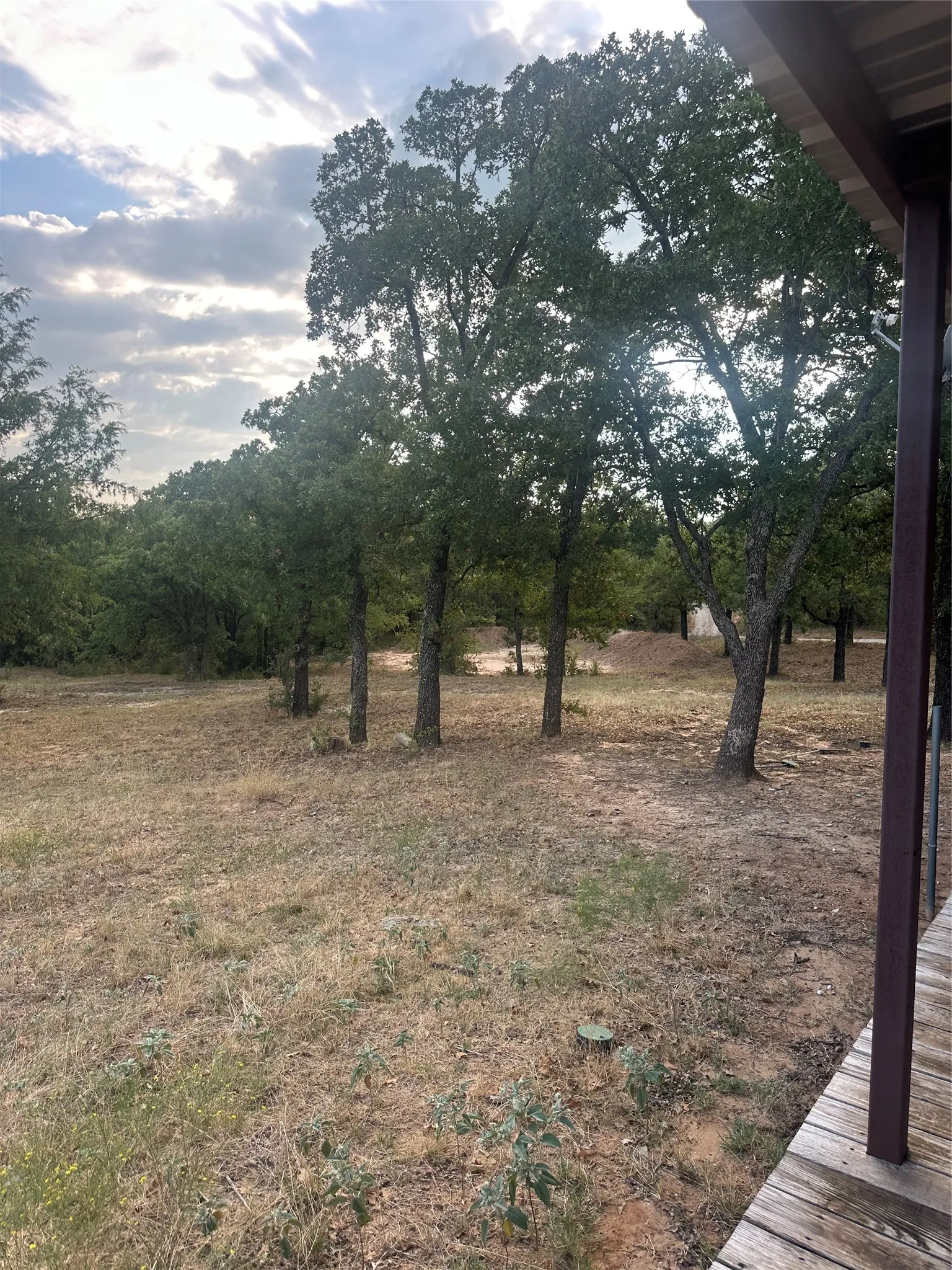 Single Family Residence For Sale in Wise County , 362 County Road 1270, Alvord, Texas 76225, 3 Bedroom, 2 Bathroom, Garage spaces, 2,400 Sqft, built in 2002, mls#21348031, Real Estate Agent in Alvord, Homes For Sale in Wise county, Homes For Sale in Alvord, Realtor in Alvord Texas, Real Estate Brokerage Independent Realty Texas, Luminita Cordes Realtor