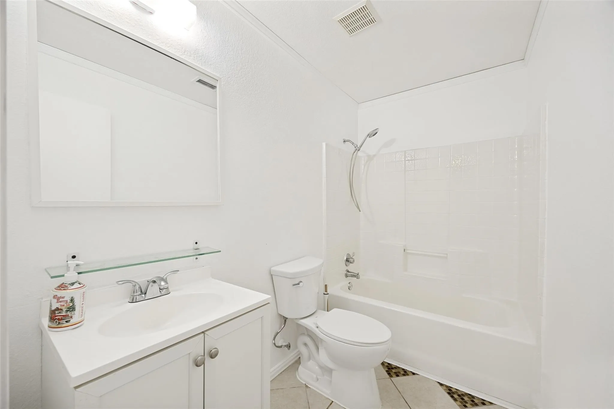 Single Family Residence For Rent in Collin County , 202 Trenton Drive, Wylie, Texas 75098, 4 Bedrooms, 2 Bathrooms, 2 Garage spaces, 1,947 Sqft, built in 2001, Price $2,350, mls#21351362, Real Estate Agent in Wylie, Homes For Rent in Collin county, Homes For Rent in Wylie, Realtor in Wylie Texas, Real Estate Brokerage Independent Realty Texas, Luminita Cordes Realtor