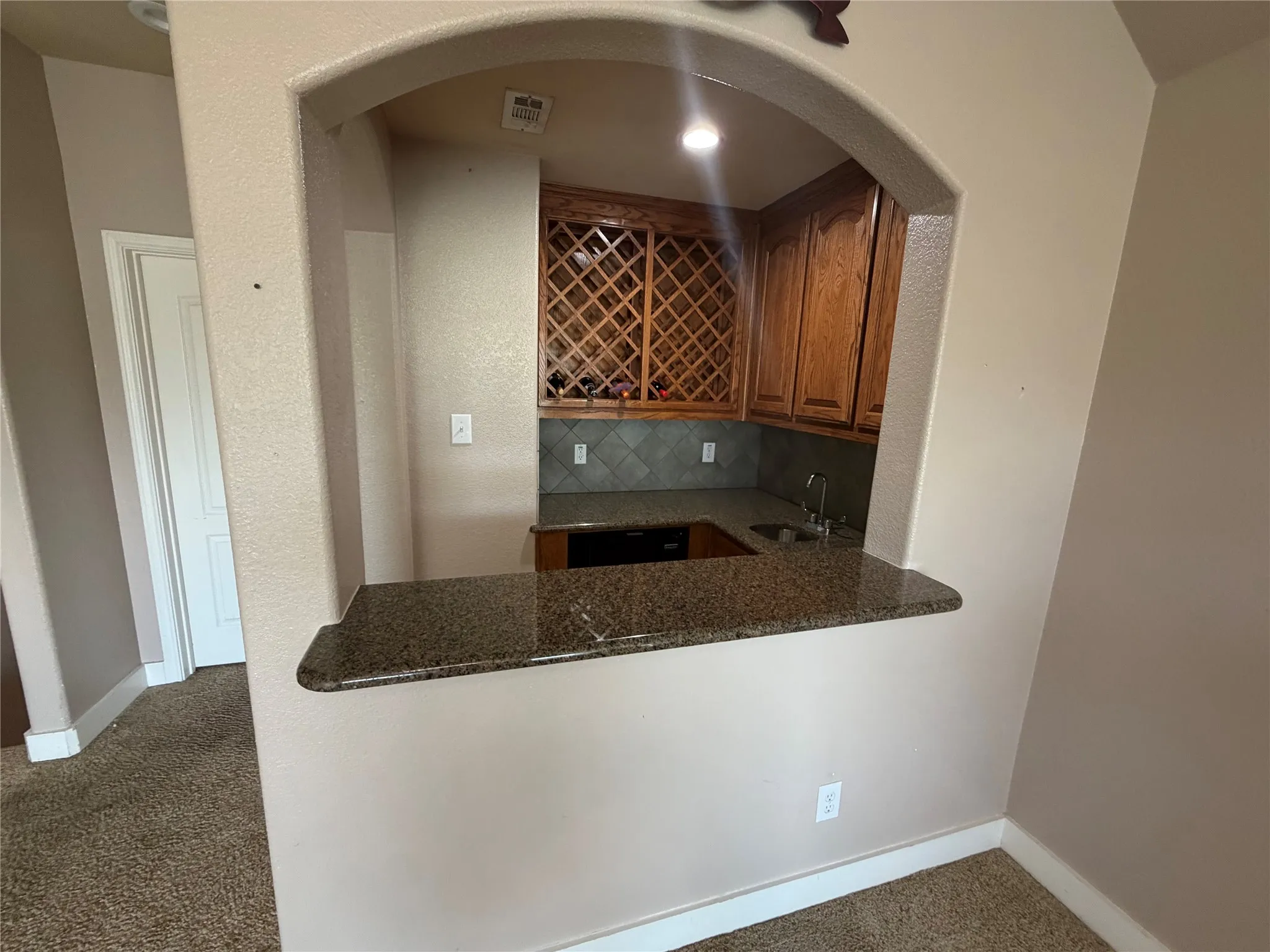 Single Family Residence For Sale in Kaufman County , 1011 Cadbury Lane, Forney, Texas 75126, 4 Bedroom, 3 Bathroom, 2 Garage spaces, 2,649 Sqft, built in 2008, mls#21351282, Real Estate Agent in Forney, Homes For Sale in Kaufman county, Homes For Sale in Forney, Realtor in Forney Texas, Real Estate Brokerage Independent Realty Texas, Luminita Cordes Realtor