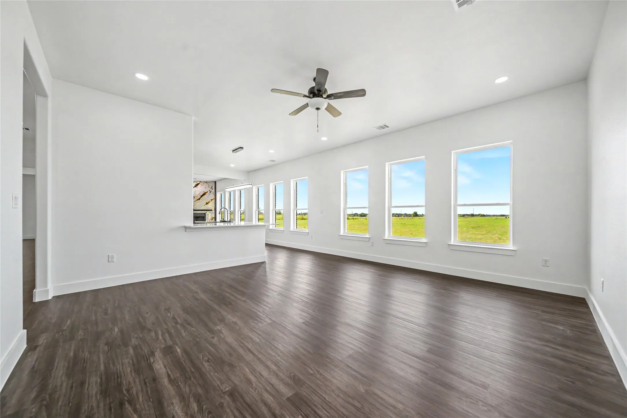 Single Family Residence For Sale in Van Zandt County , 809 Vz County Road 2623, Wills Point, Texas 75169, 5 Bedrooms, 5 Bathrooms, 2 Garage spaces, 5,010 Sqft, built in 2026, Price $850,000, mls#21349543, Real Estate Agent in Wills Point, Homes For Sale in Van Zandt county, Homes For Sale in Wills Point, Realtor in Wills Point Texas, Real Estate Brokerage Independent Realty Texas, Luminita Cordes Realtor