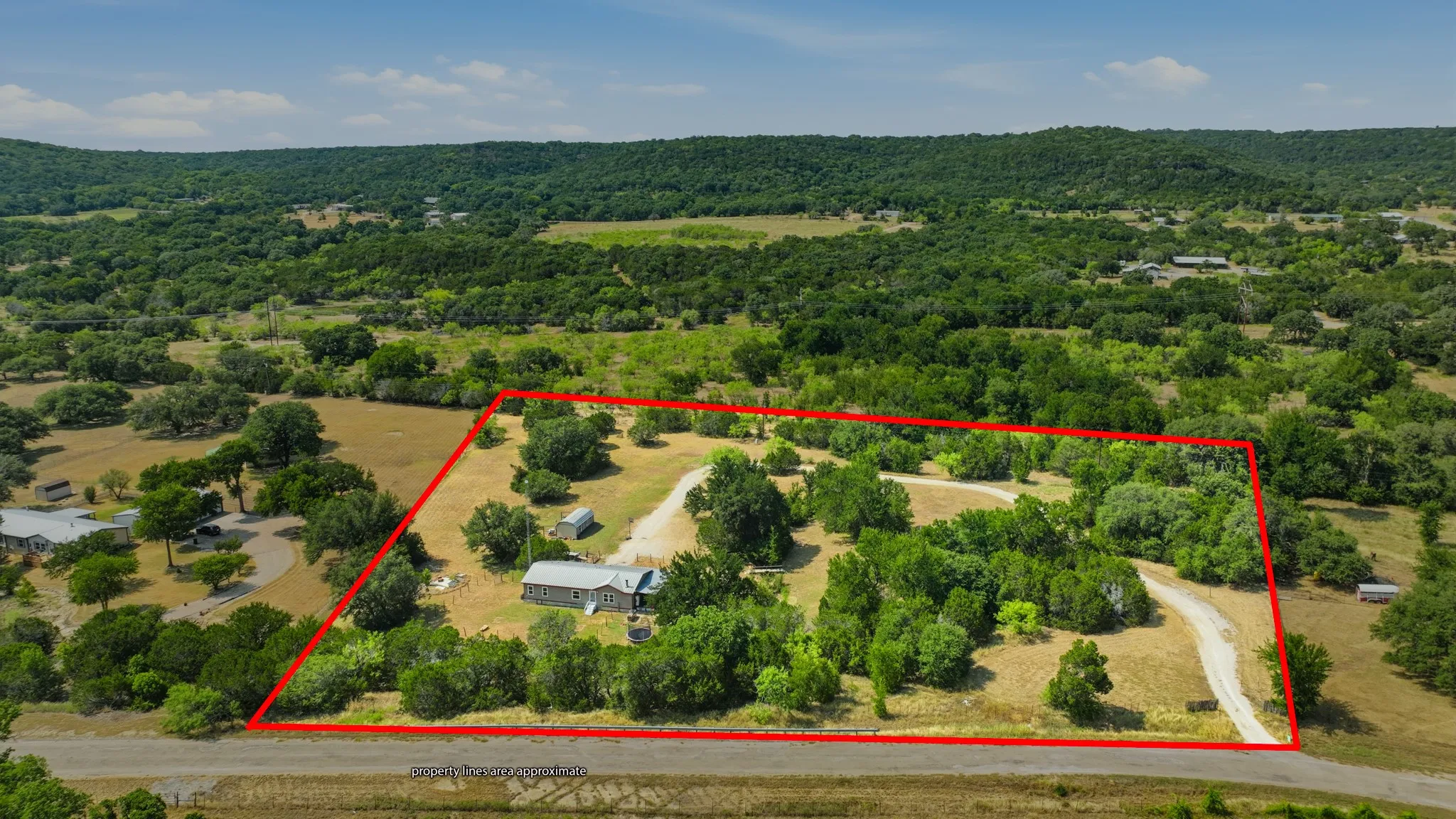 Mobile Home For Sale in Palo Pinto County , 100 Shady Oaks Drive, Mineral Wells, Texas 76067, 3 Bedroom, 2 Bathroom, Garage spaces, 1,512 Sqft, built in 2003, mls#21351371, Real Estate Agent in Mineral Wells, Homes For Sale in Palo Pinto county, Homes For Sale in Mineral Wells, Realtor in Mineral Wells Texas, Real Estate Brokerage Independent Realty Texas, Luminita Cordes Realtor