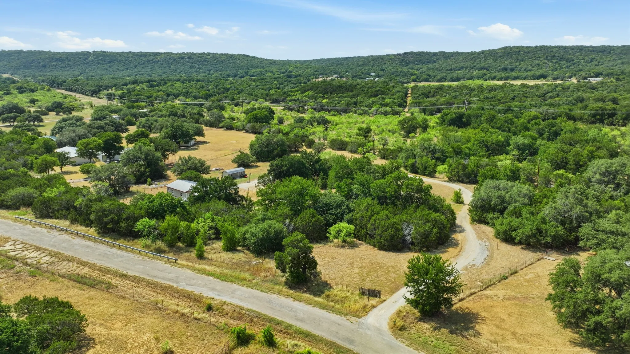 Mobile Home For Sale in Palo Pinto County , 100 Shady Oaks Drive, Mineral Wells, Texas 76067, 3 Bedroom, 2 Bathroom, Garage spaces, 1,512 Sqft, built in 2003, mls#21351371, Real Estate Agent in Mineral Wells, Homes For Sale in Palo Pinto county, Homes For Sale in Mineral Wells, Realtor in Mineral Wells Texas, Real Estate Brokerage Independent Realty Texas, Luminita Cordes Realtor