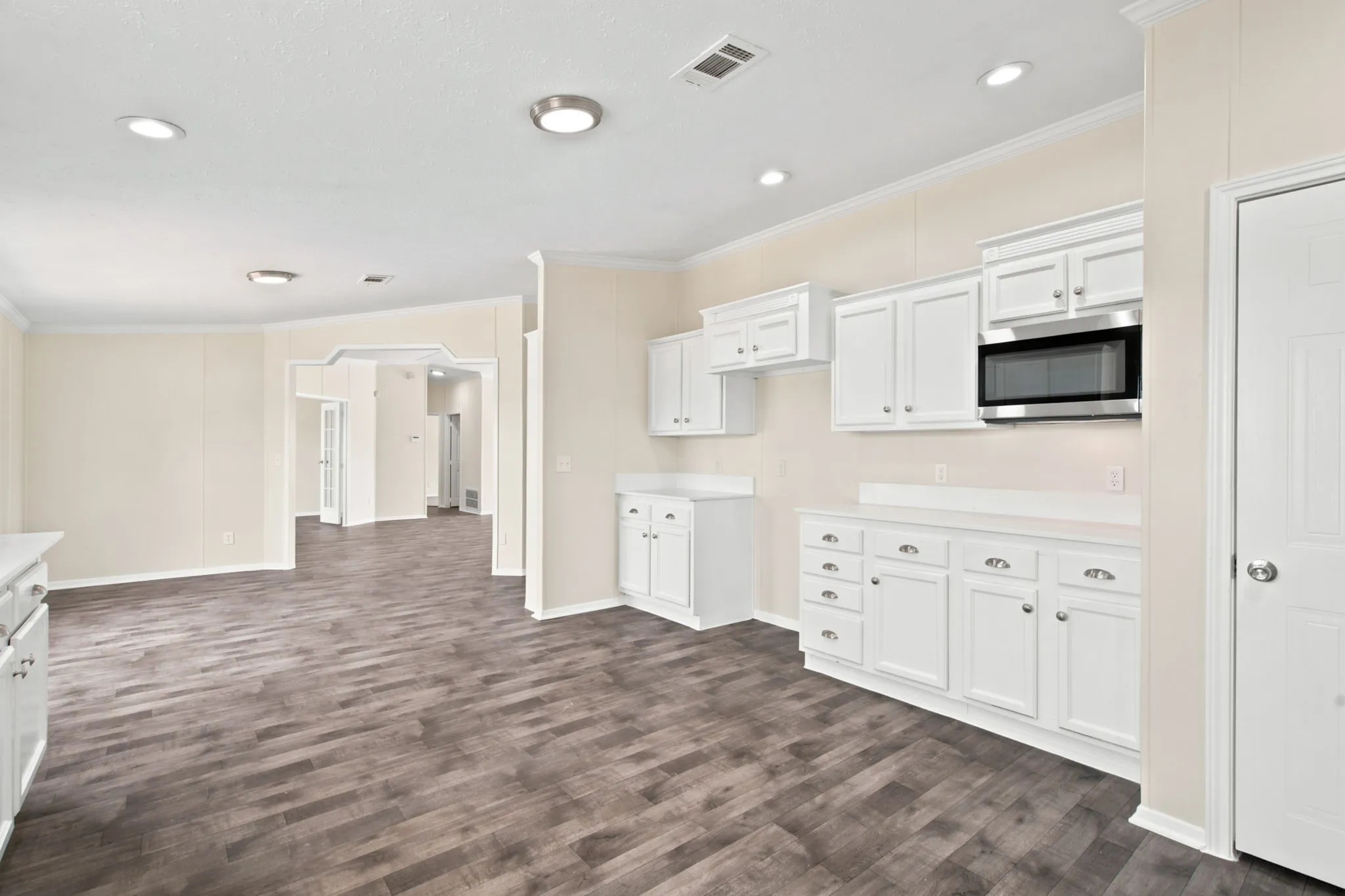 Mobile Home For Sale in Parker County , 1040 Earp Road, Springtown, Texas 76082, 5 Bedroom, 2 Bathroom, Garage spaces, 2,280 Sqft, built in 2008, mls#21350721, Real Estate Agent in Springtown, Homes For Sale in Parker county, Homes For Sale in Springtown, Realtor in Springtown Texas, Real Estate Brokerage Independent Realty Texas, Luminita Cordes Realtor