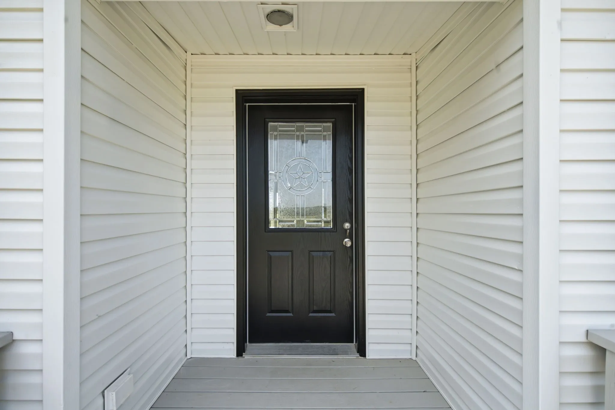 Mobile Home For Sale in Parker County , 1040 Earp Road, Springtown, Texas 76082, 5 Bedroom, 2 Bathroom, Garage spaces, 2,280 Sqft, built in 2008, mls#21350721, Real Estate Agent in Springtown, Homes For Sale in Parker county, Homes For Sale in Springtown, Realtor in Springtown Texas, Real Estate Brokerage Independent Realty Texas, Luminita Cordes Realtor