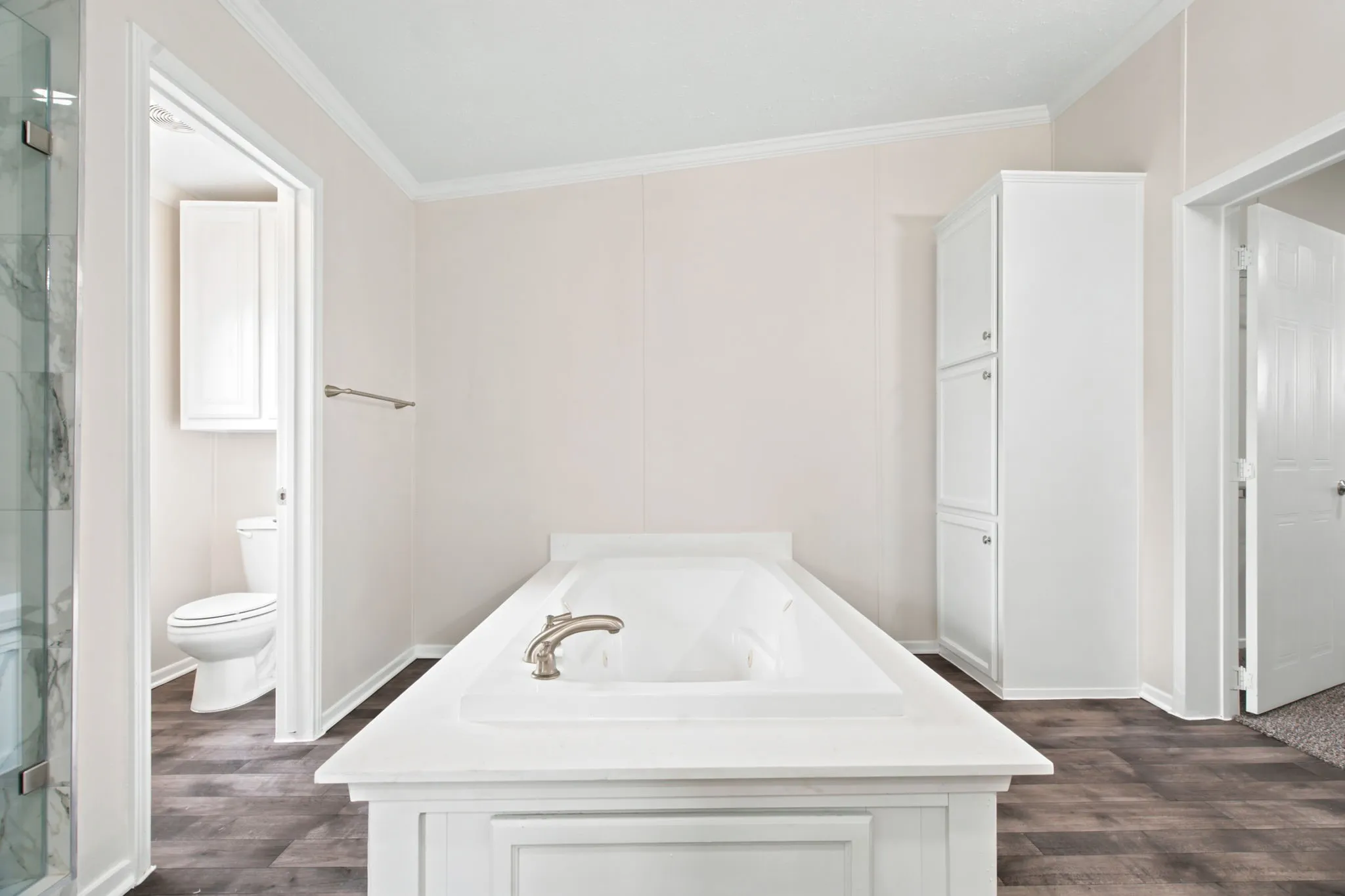 Jetted Tub