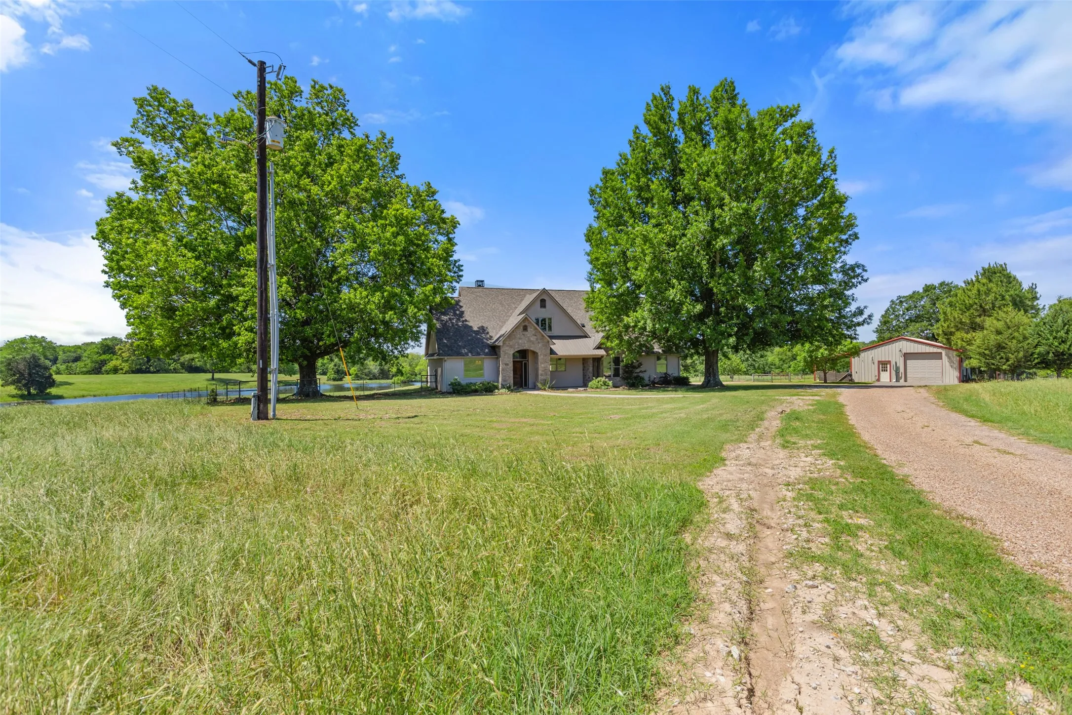 DRIVEWAY VIEW