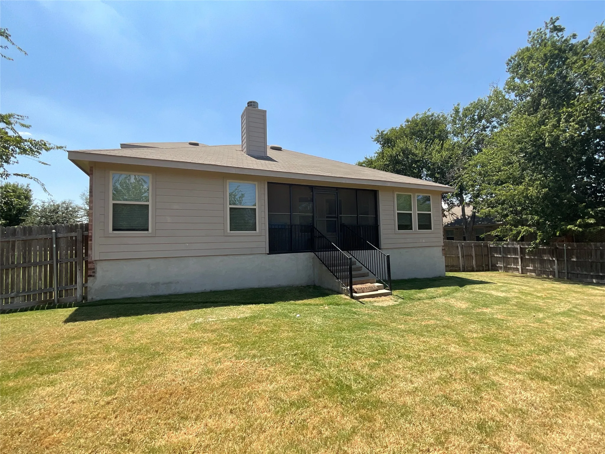 Single Family Residence For Sale in Mc Lennan County , 225 Woodhaven Trail, Waco, Texas 76657, 3 Bedroom, 3 Bathroom, 2 Garage spaces, 2,032 Sqft, built in 2014, mls#21314173, Real Estate Agent in Waco, Homes For Sale in Mc Lennan county, Homes For Sale in Waco, Realtor in Waco Texas, Real Estate Brokerage Independent Realty Texas, Luminita Cordes Realtor