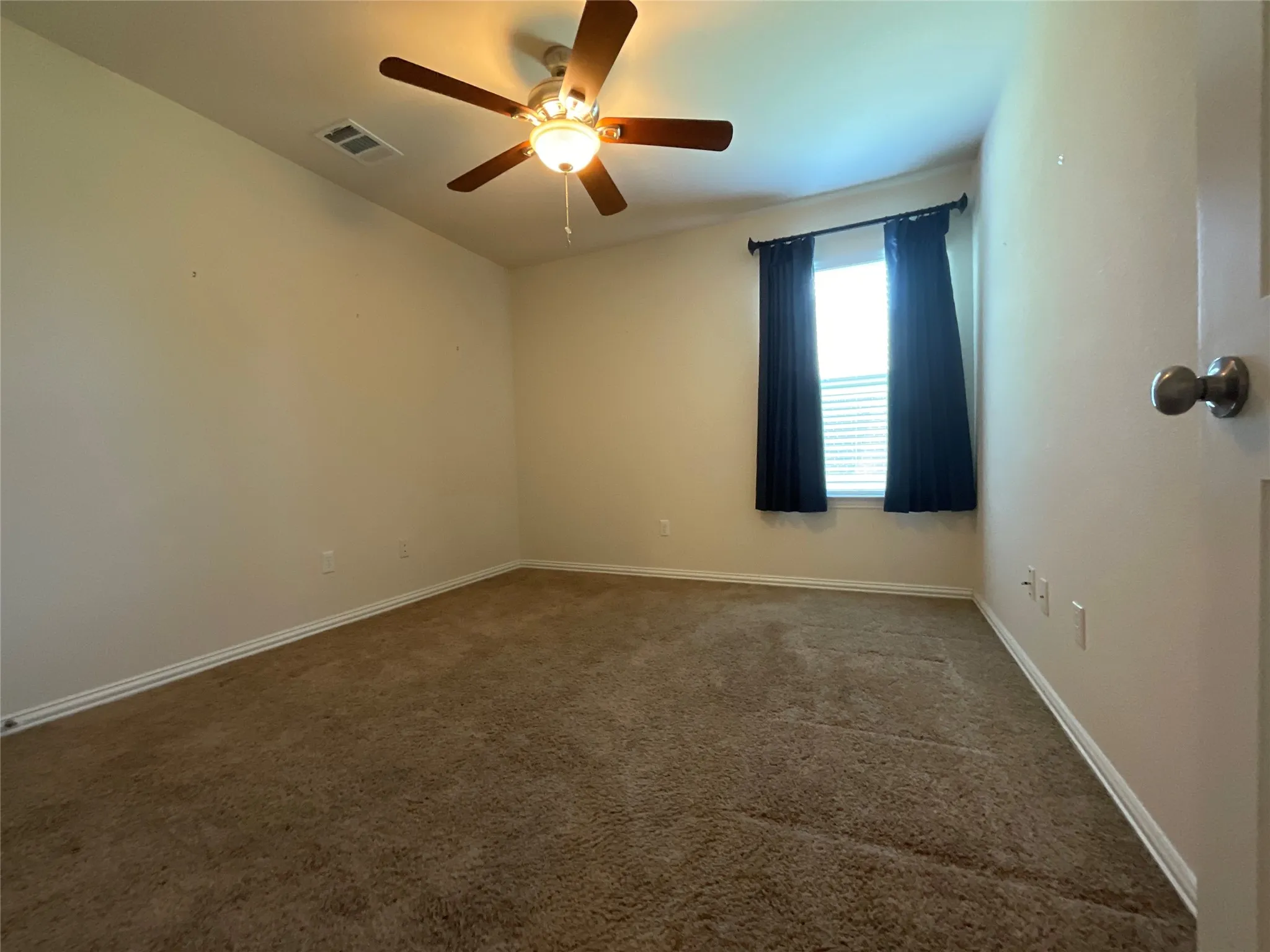 Single Family Residence For Sale in Mc Lennan County , 225 Woodhaven Trail, Waco, Texas 76657, 3 Bedroom, 3 Bathroom, 2 Garage spaces, 2,032 Sqft, built in 2014, mls#21314173, Real Estate Agent in Waco, Homes For Sale in Mc Lennan county, Homes For Sale in Waco, Realtor in Waco Texas, Real Estate Brokerage Independent Realty Texas, Luminita Cordes Realtor