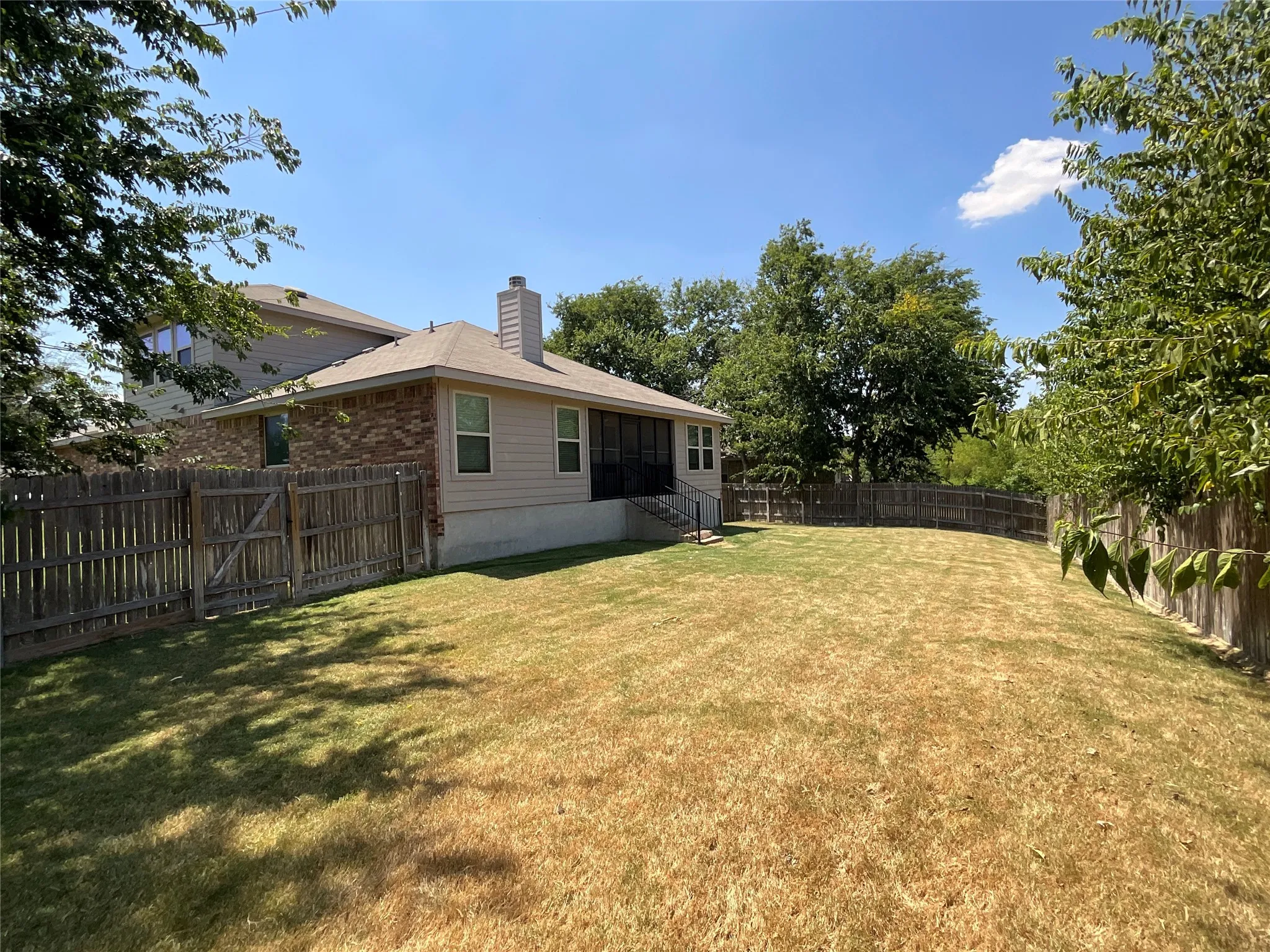 Single Family Residence For Sale in Mc Lennan County , 225 Woodhaven Trail, Waco, Texas 76657, 3 Bedroom, 3 Bathroom, 2 Garage spaces, 2,032 Sqft, built in 2014, mls#21314173, Real Estate Agent in Waco, Homes For Sale in Mc Lennan county, Homes For Sale in Waco, Realtor in Waco Texas, Real Estate Brokerage Independent Realty Texas, Luminita Cordes Realtor