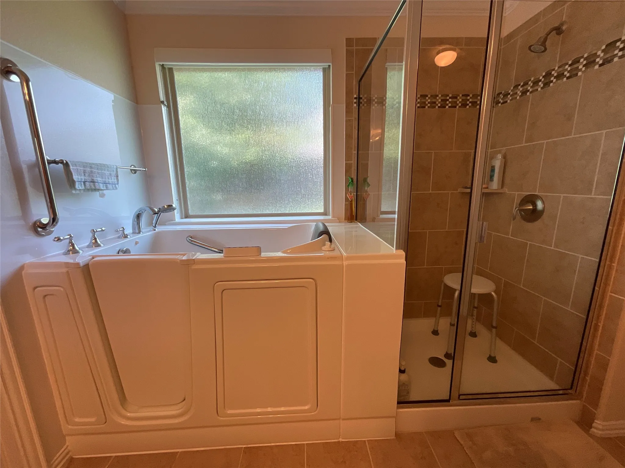 Single Family Residence For Sale in Mc Lennan County , 225 Woodhaven Trail, Waco, Texas 76657, 3 Bedroom, 3 Bathroom, 2 Garage spaces, 2,032 Sqft, built in 2014, mls#21314173, Real Estate Agent in Waco, Homes For Sale in Mc Lennan county, Homes For Sale in Waco, Realtor in Waco Texas, Real Estate Brokerage Independent Realty Texas, Luminita Cordes Realtor