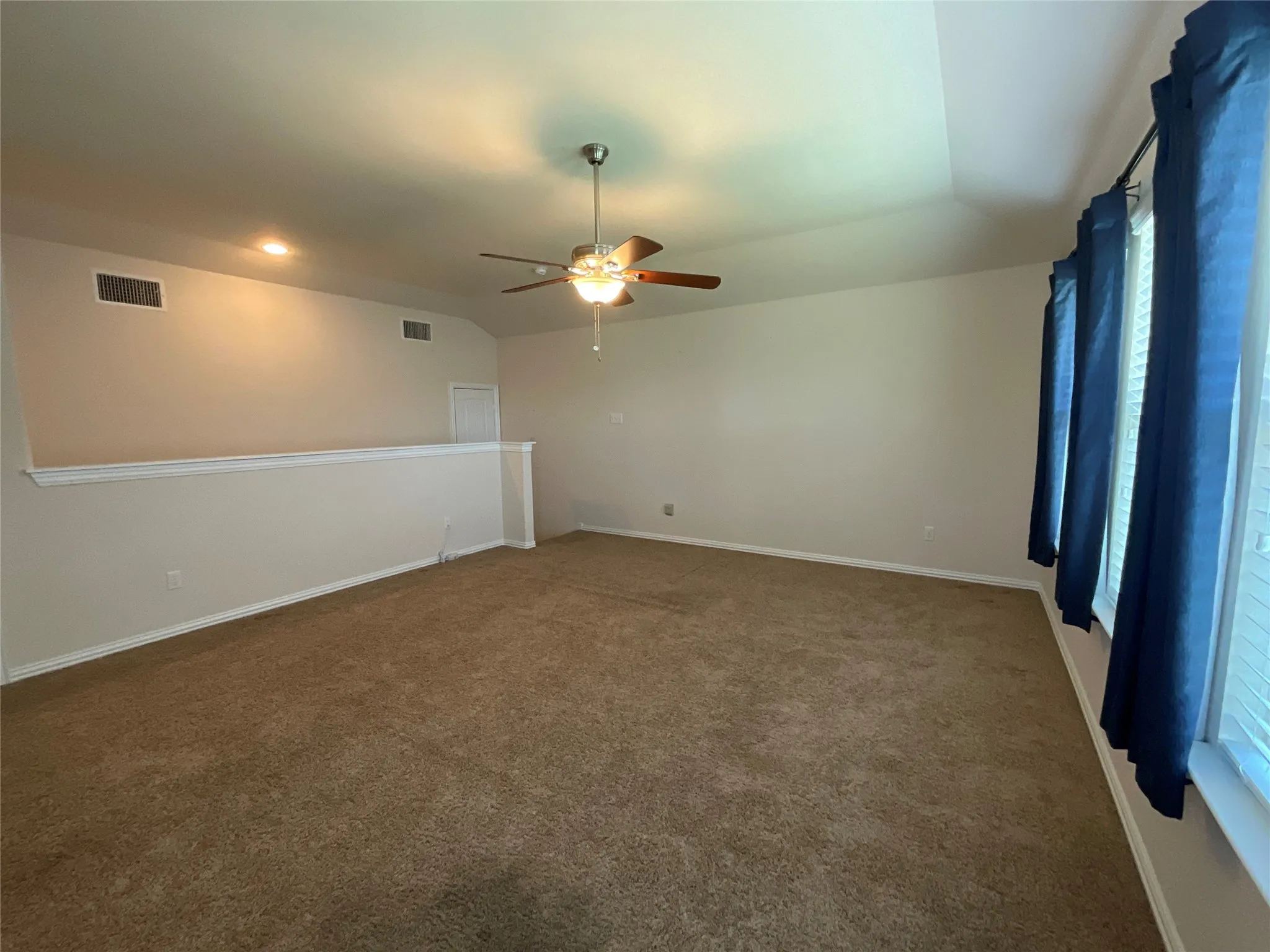 Single Family Residence For Sale in Mc Lennan County , 225 Woodhaven Trail, Waco, Texas 76657, 3 Bedroom, 3 Bathroom, 2 Garage spaces, 2,032 Sqft, built in 2014, mls#21314173, Real Estate Agent in Waco, Homes For Sale in Mc Lennan county, Homes For Sale in Waco, Realtor in Waco Texas, Real Estate Brokerage Independent Realty Texas, Luminita Cordes Realtor