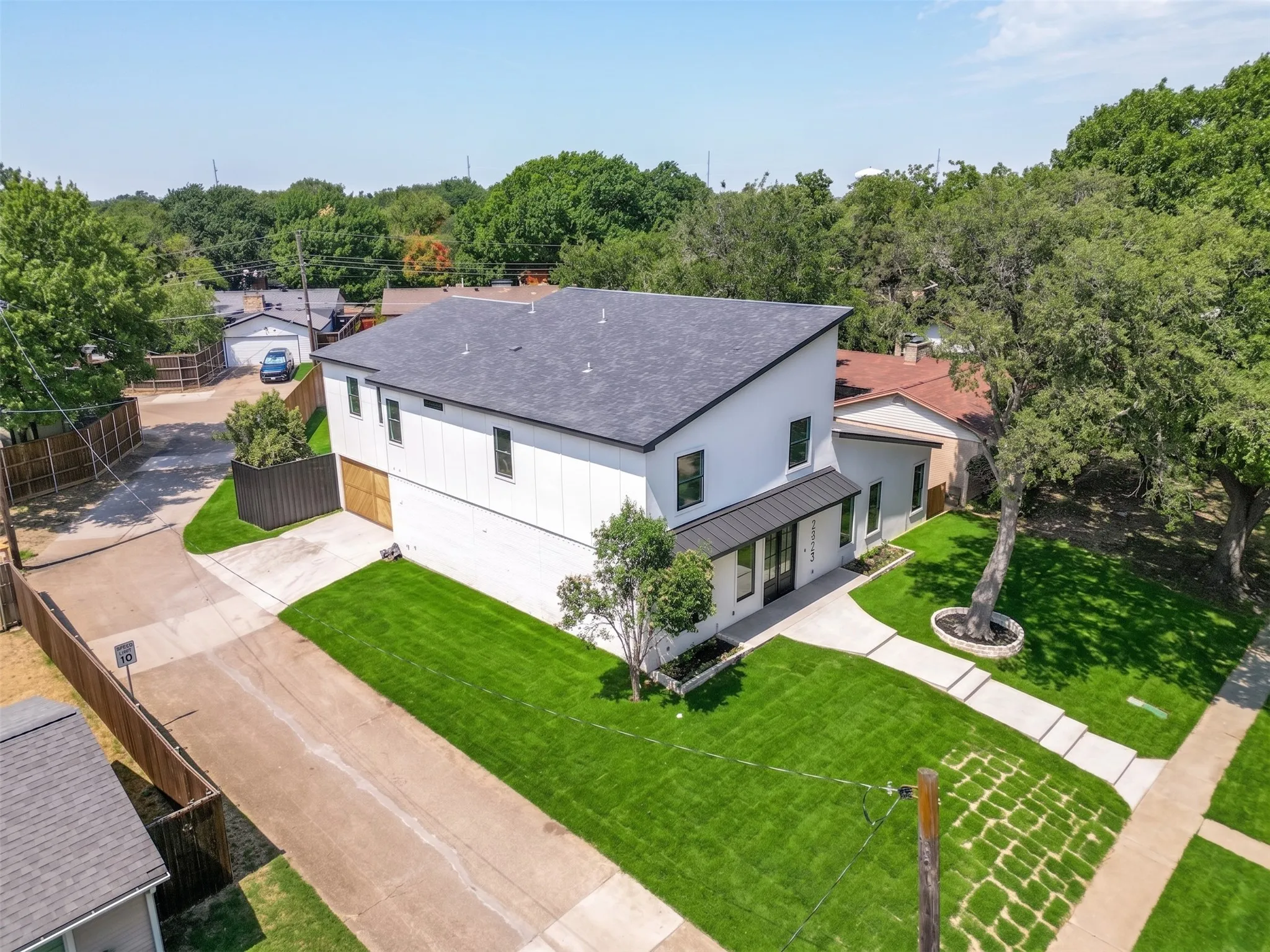 Single Family Residence For Sale in Dallas County , 2023 Cap Rock Drive, Richardson, Texas 75080, 5 Bedroom, 5 Bathroom, 2 Garage spaces, 3,620 Sqft, built in 1964, mls#21349762, Real Estate Agent in Richardson, Homes For Sale in Dallas county, Homes For Sale in Richardson, Realtor in Richardson Texas, Real Estate Brokerage Independent Realty Texas, Luminita Cordes Realtor