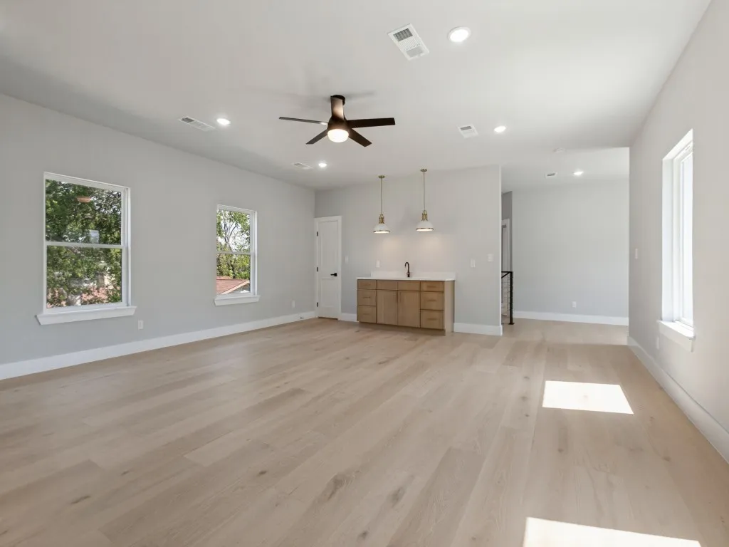Single Family Residence For Sale in Dallas County , 2023 Cap Rock Drive, Richardson, Texas 75080, 5 Bedroom, 5 Bathroom, 2 Garage spaces, 3,620 Sqft, built in 1964, mls#21349762, Real Estate Agent in Richardson, Homes For Sale in Dallas county, Homes For Sale in Richardson, Realtor in Richardson Texas, Real Estate Brokerage Independent Realty Texas, Luminita Cordes Realtor