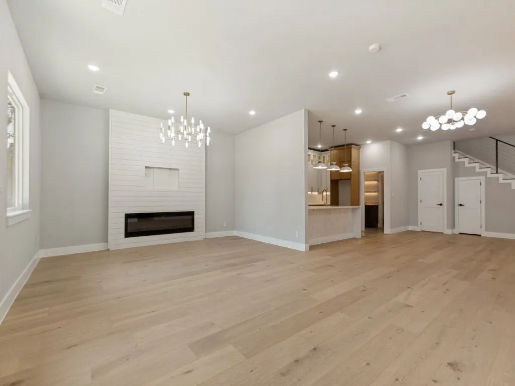 Single Family Residence For Sale in Dallas County , 2023 Cap Rock Drive, Richardson, Texas 75080, 5 Bedroom, 5 Bathroom, 2 Garage spaces, 3,620 Sqft, built in 1964, mls#21349762, Real Estate Agent in Richardson, Homes For Sale in Dallas county, Homes For Sale in Richardson, Realtor in Richardson Texas, Real Estate Brokerage Independent Realty Texas, Luminita Cordes Realtor