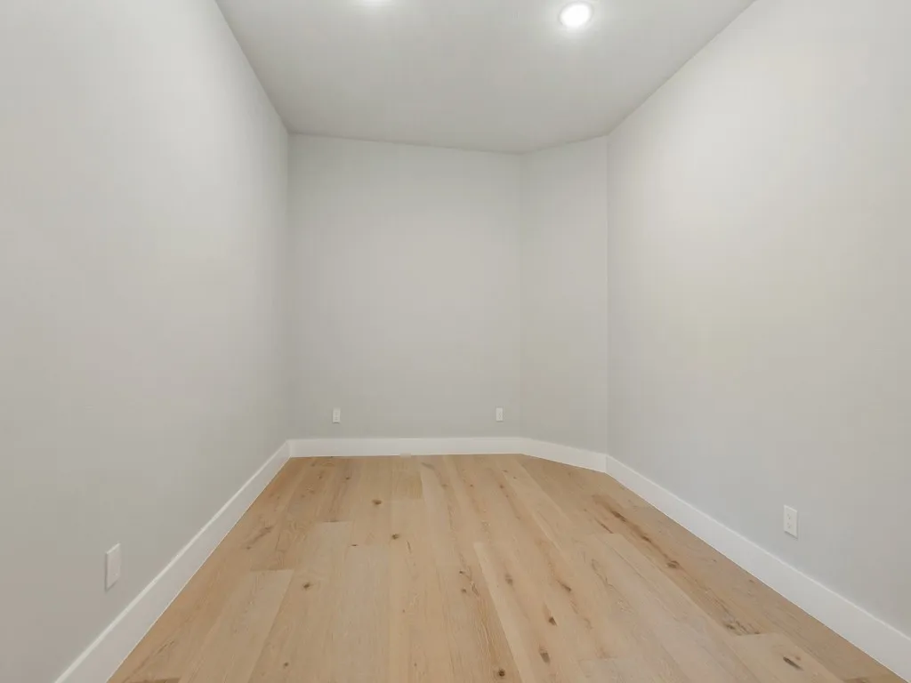 Single Family Residence For Sale in Dallas County , 2023 Cap Rock Drive, Richardson, Texas 75080, 5 Bedroom, 5 Bathroom, 2 Garage spaces, 3,620 Sqft, built in 1964, mls#21349762, Real Estate Agent in Richardson, Homes For Sale in Dallas county, Homes For Sale in Richardson, Realtor in Richardson Texas, Real Estate Brokerage Independent Realty Texas, Luminita Cordes Realtor