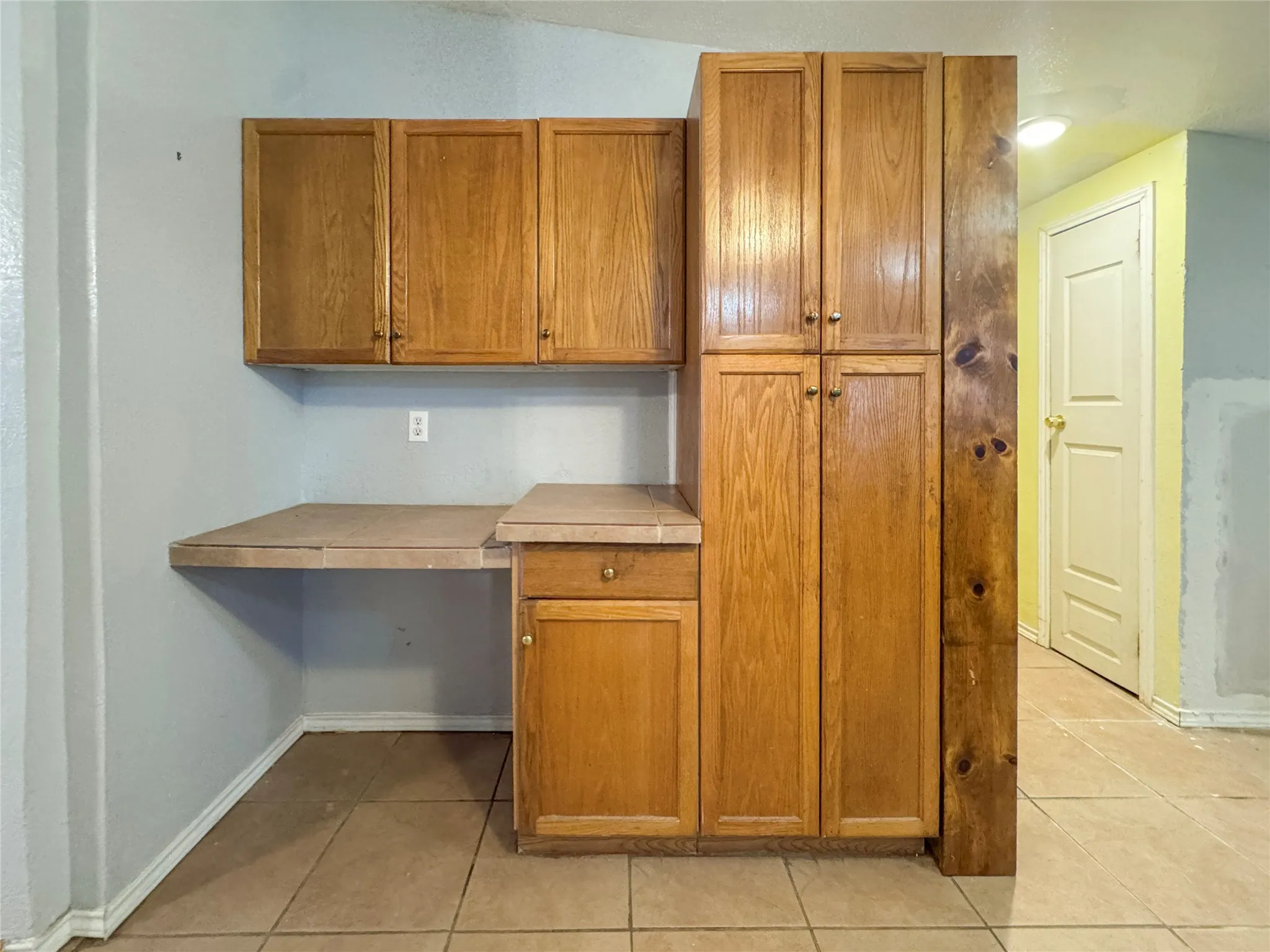 Manufactured Home For Sale in Titus County , 655 CR 2650, Mt Pleasant, Texas 75455, 3 Bedroom, 2 Bathroom, Garage spaces, 1,344 Sqft, built in 1998, Price $120,000, mls#21351389, Real Estate Agent in Mt Pleasant, Homes For Sale in Titus county, Homes For Sale in Mt Pleasant, Realtor in Mt Pleasant Texas, Real Estate Brokerage Independent Realty Texas, Luminita Cordes Realtor