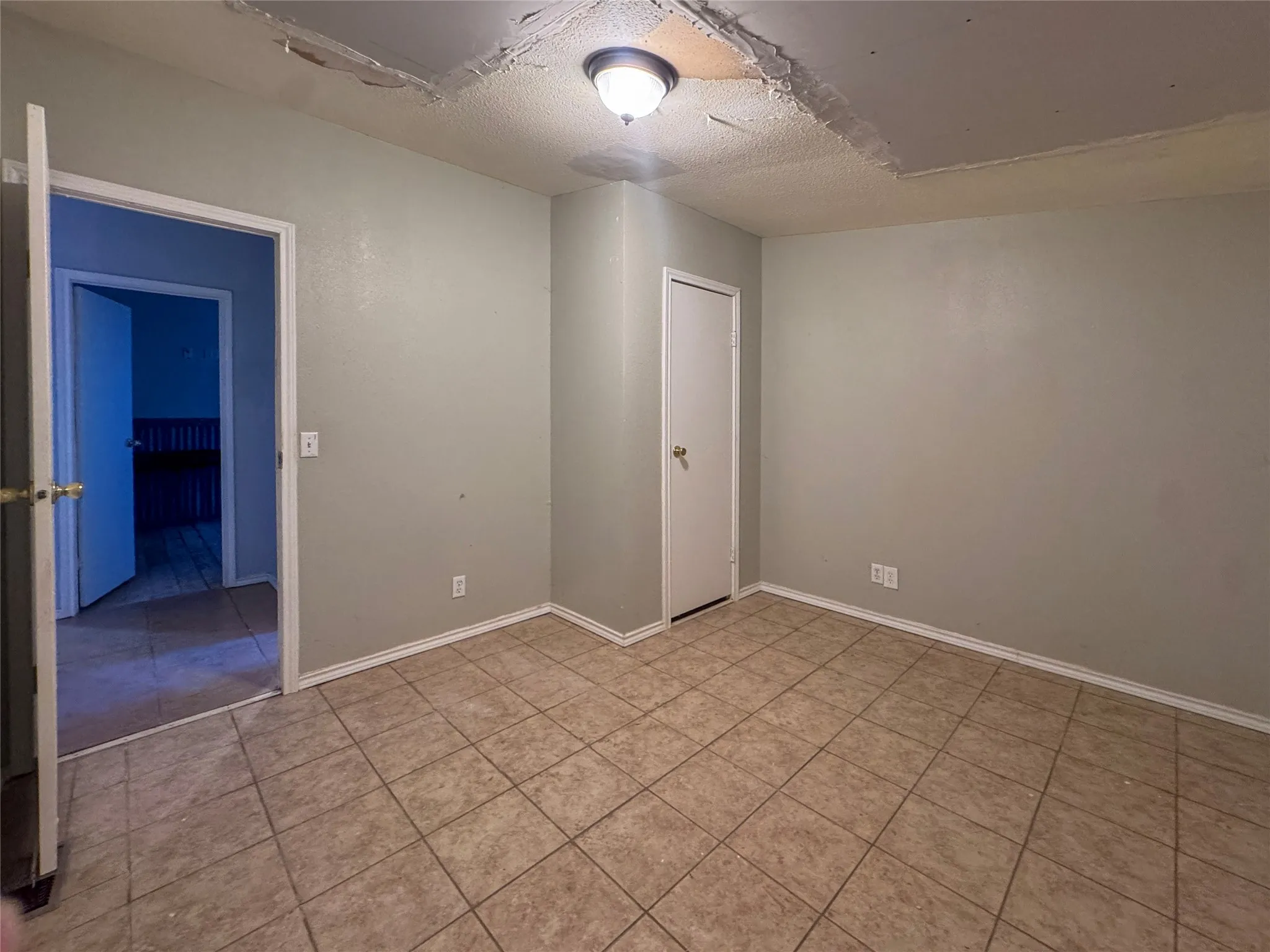 Manufactured Home For Sale in Titus County , 655 CR 2650, Mt Pleasant, Texas 75455, 3 Bedroom, 2 Bathroom, Garage spaces, 1,344 Sqft, built in 1998, Price $120,000, mls#21351389, Real Estate Agent in Mt Pleasant, Homes For Sale in Titus county, Homes For Sale in Mt Pleasant, Realtor in Mt Pleasant Texas, Real Estate Brokerage Independent Realty Texas, Luminita Cordes Realtor