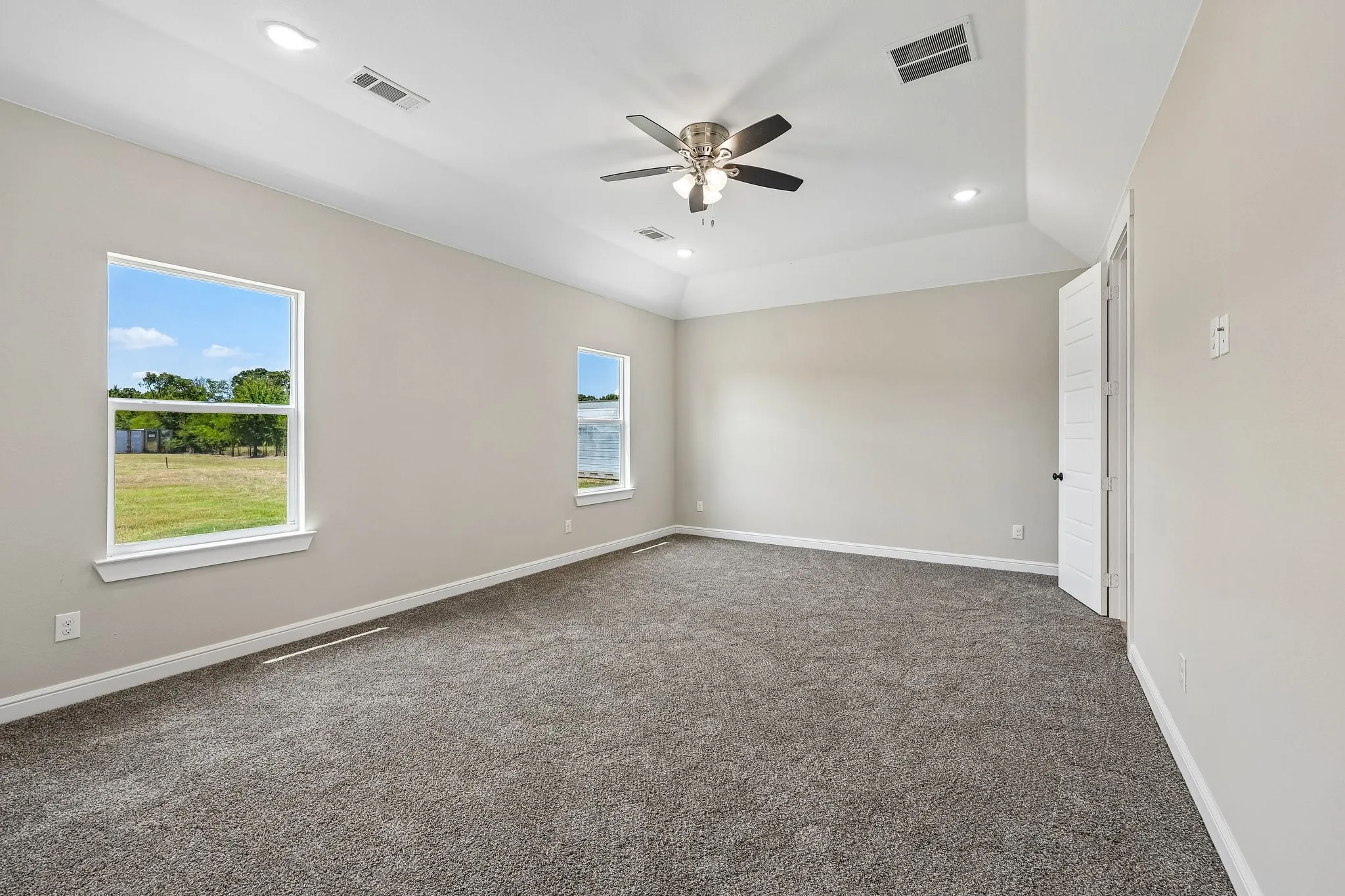 Single Family Residence For Sale in Van Zandt County , 592 VZ County Road 2430, Mabank, Texas 75147, 4 Bedroom, 2 Bathroom, 2 Garage spaces, 1,910 Sqft, built in 2025, mls#21351400, Real Estate Agent in Mabank, Homes For Sale in Van Zandt county, Homes For Sale in Mabank, Realtor in Mabank Texas, Real Estate Brokerage Independent Realty Texas, Luminita Cordes Realtor