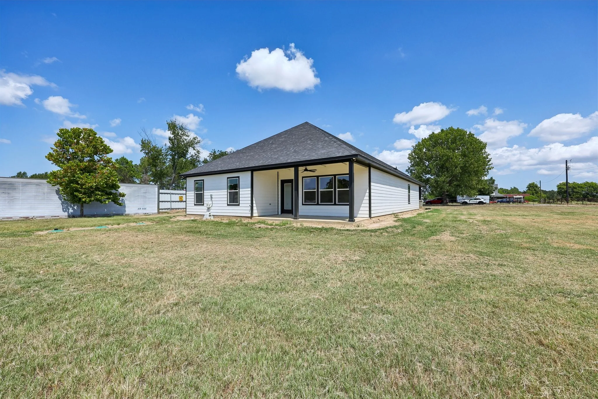 Single Family Residence For Sale in Van Zandt County , 592 VZ County Road 2430, Mabank, Texas 75147, 4 Bedroom, 2 Bathroom, 2 Garage spaces, 1,910 Sqft, built in 2025, mls#21351400, Real Estate Agent in Mabank, Homes For Sale in Van Zandt county, Homes For Sale in Mabank, Realtor in Mabank Texas, Real Estate Brokerage Independent Realty Texas, Luminita Cordes Realtor