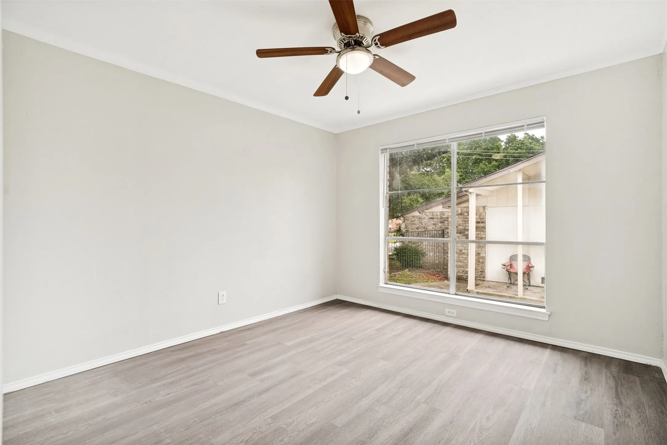 Townhouse For Rent in Tarrant County , 8805 N Normandale Street, Fort Worth, Texas 76116, 3 Bedroom, 2 Bathroom, Garage spaces, 1,474 Sqft, built in 1973, mls#21351408, Real Estate Agent in Fort Worth, Homes For Rent in Tarrant county, Homes For Rent in Fort Worth, Realtor in Fort Worth Texas, Real Estate Brokerage Independent Realty Texas, Luminita Cordes Realtor
