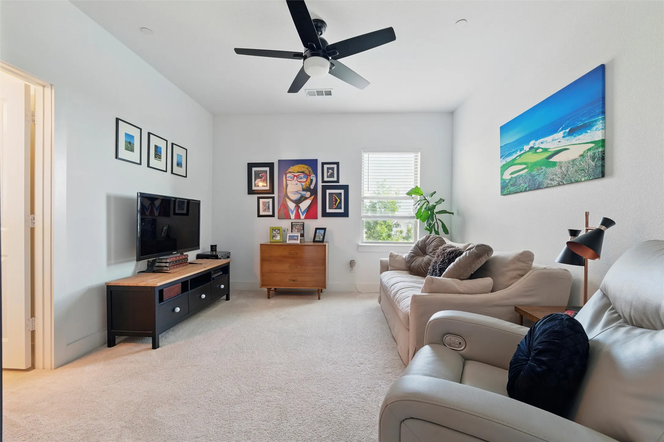 Single Family Residence For Rent in Collin County , 1078 Maverick Drive, Allen, Texas 75013, 3 Bedroom, 3 Bathroom, 2 Garage spaces, 2,000 Sqft, built in 2019, mls#21350762, Real Estate Agent in Allen, Homes For Rent in Collin county, Homes For Rent in Allen, Realtor in Allen Texas, Real Estate Brokerage Independent Realty Texas, Luminita Cordes Realtor